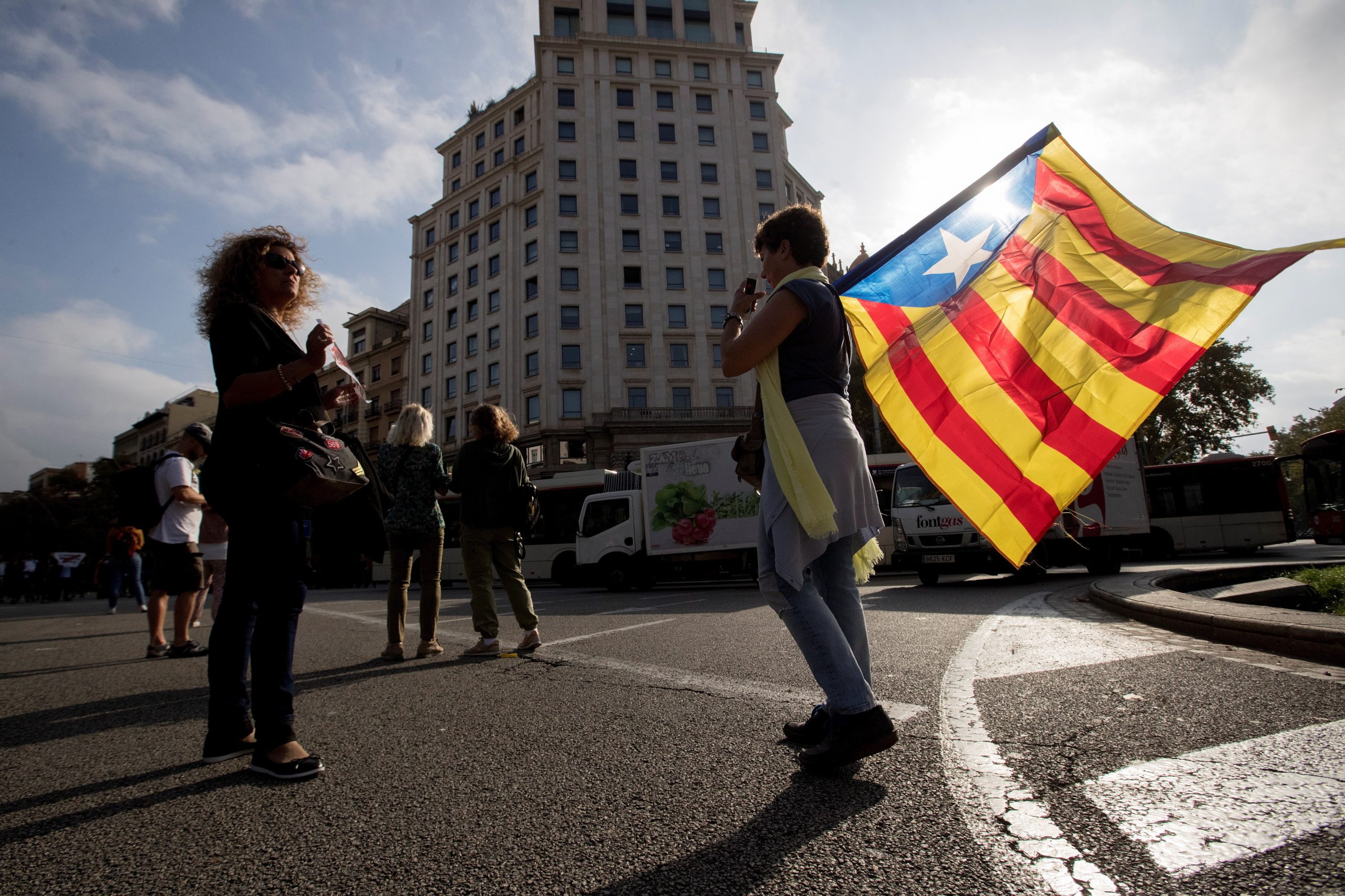 Catalunha: PCP defende anulação das condenações e libertação dos dirigentes políticos