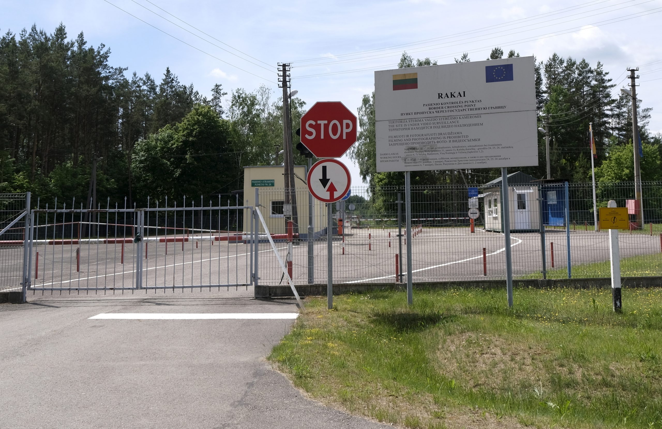 Número de migrantes ilegais a passar fronteira da Bielorrússia para Lituânia bate recorde