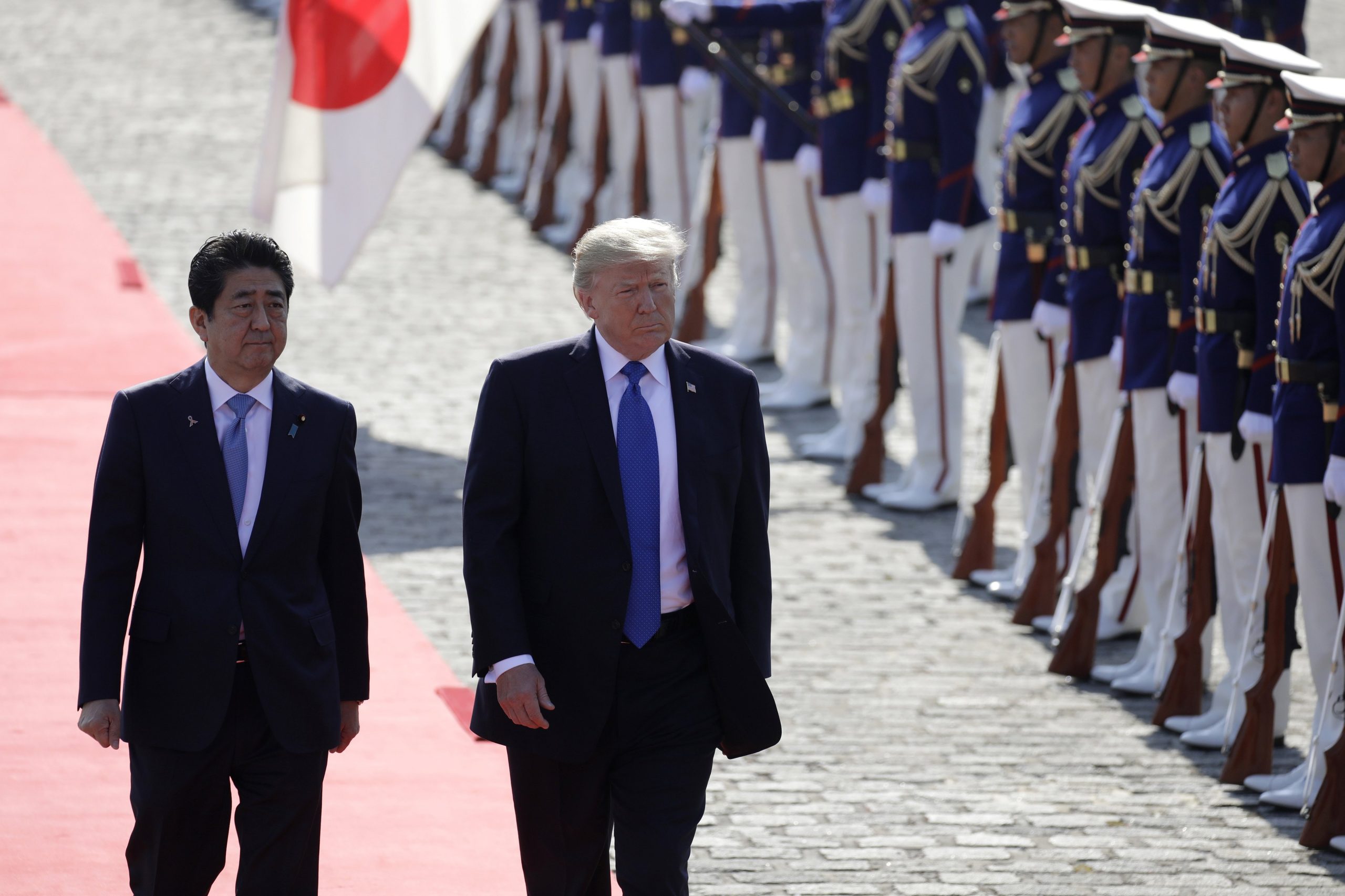 Trump defende negociação de novo tratado comercial com o Japão