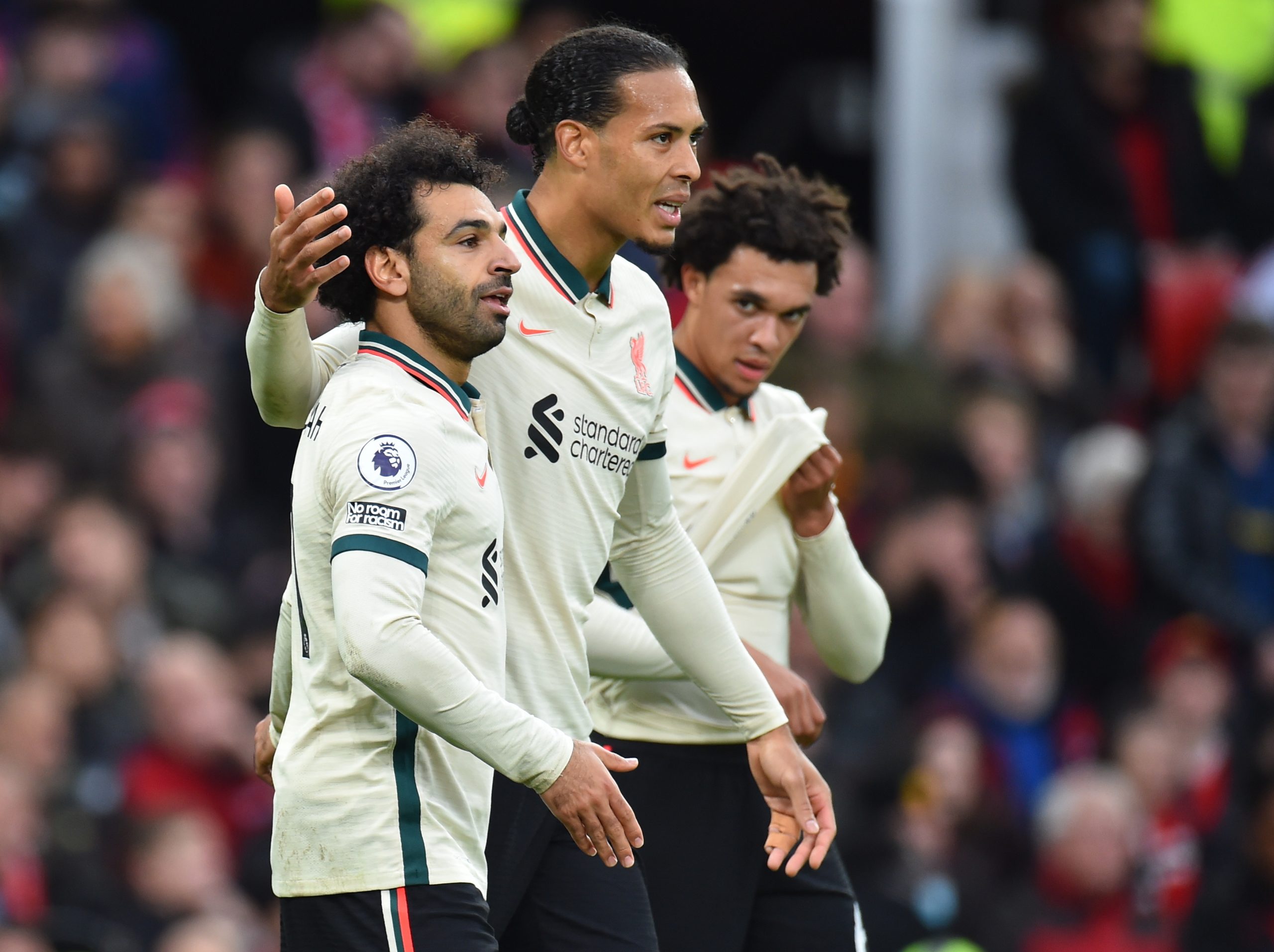 Liverpool humilha Man United em Old Trafford com ‘mão cheia’ de golos