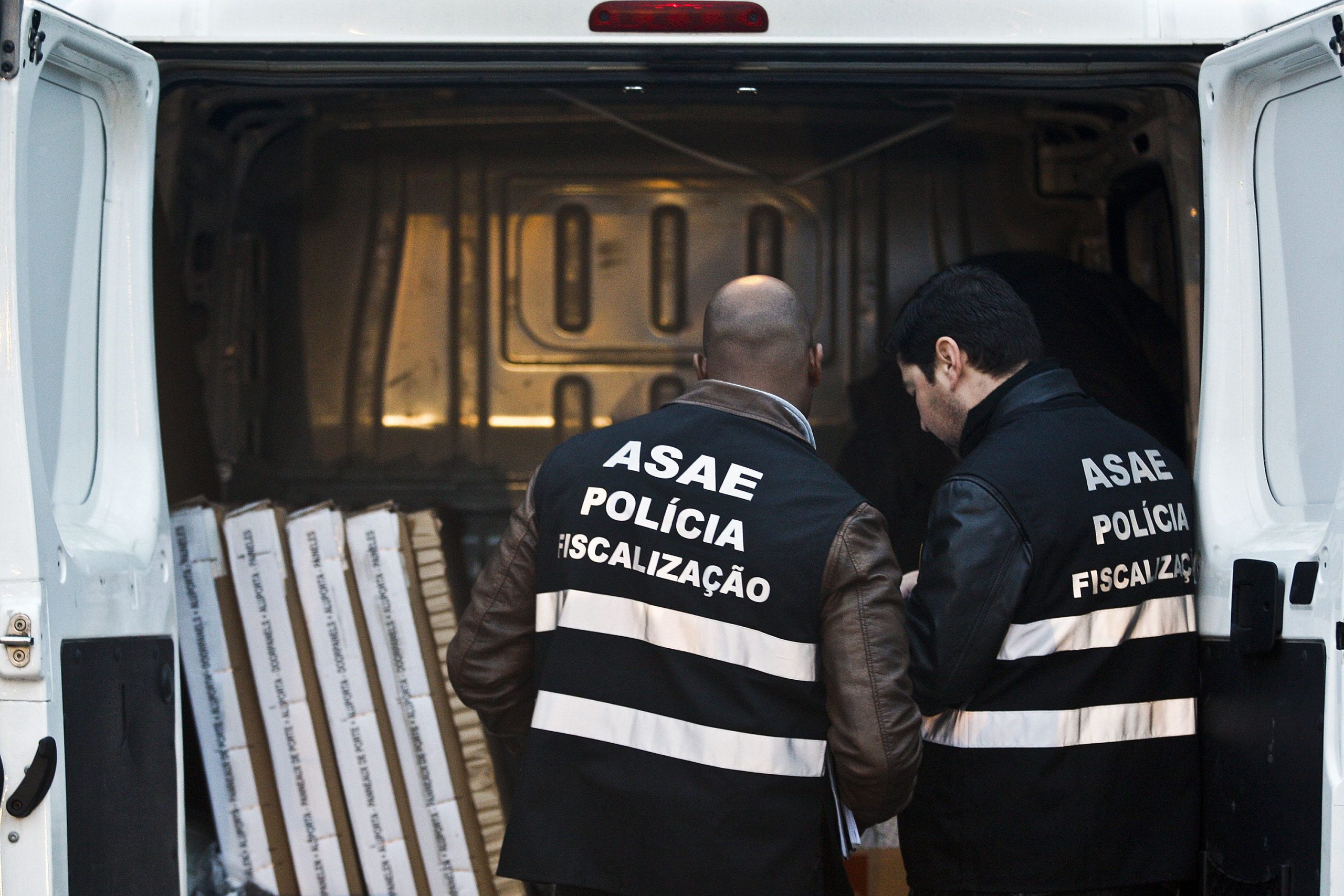 ASAE fechou conserveira ilegal no Grande Porto e apreendeu 300 mil embalagens