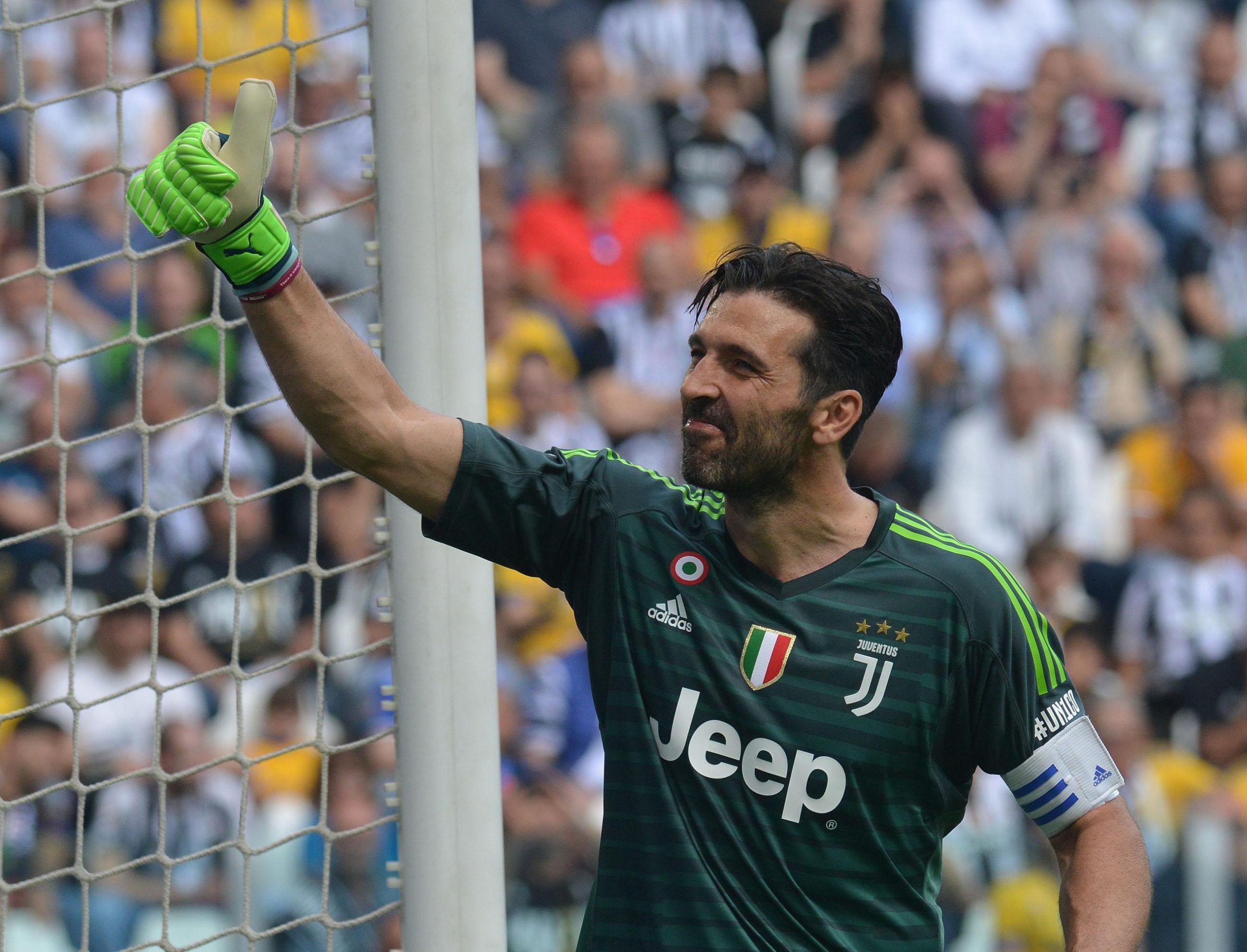 Buffon assina pelo Paris Saint-Germain