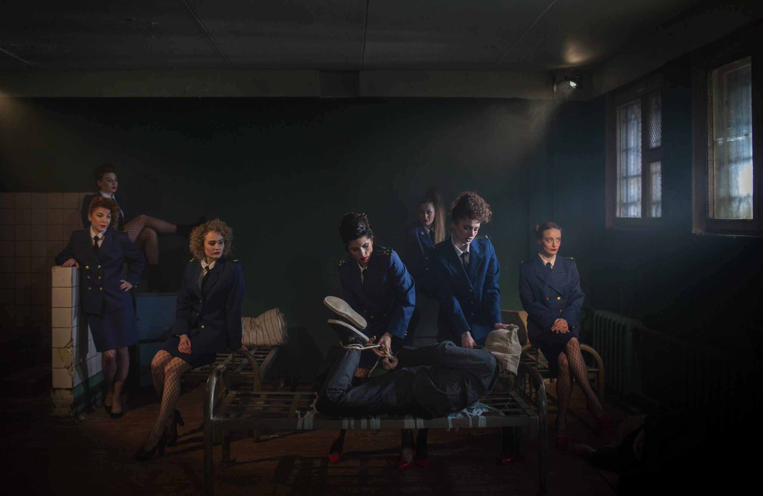 Membro da banda russa Pussy Riot internado por possível envenenamento