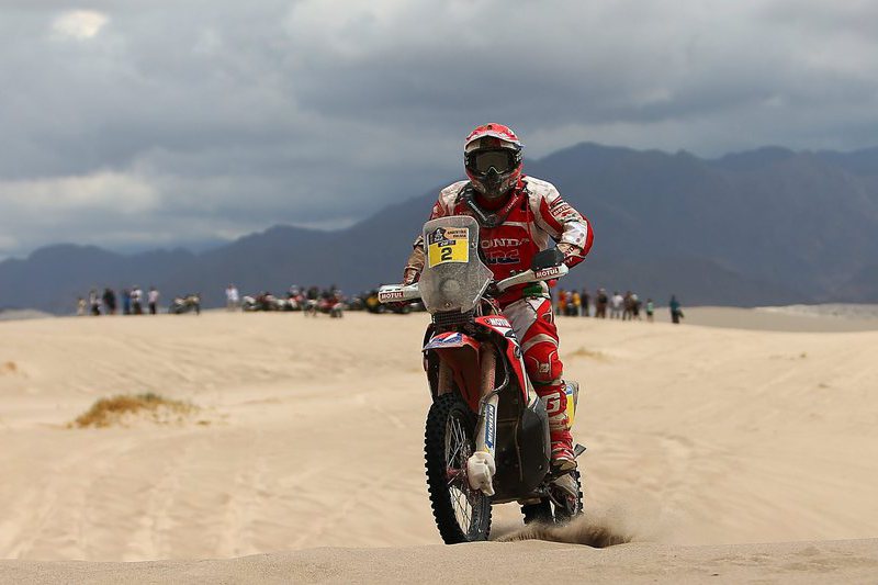 Piloto português Paulo Gonçalves morre após queda no Dakar2020