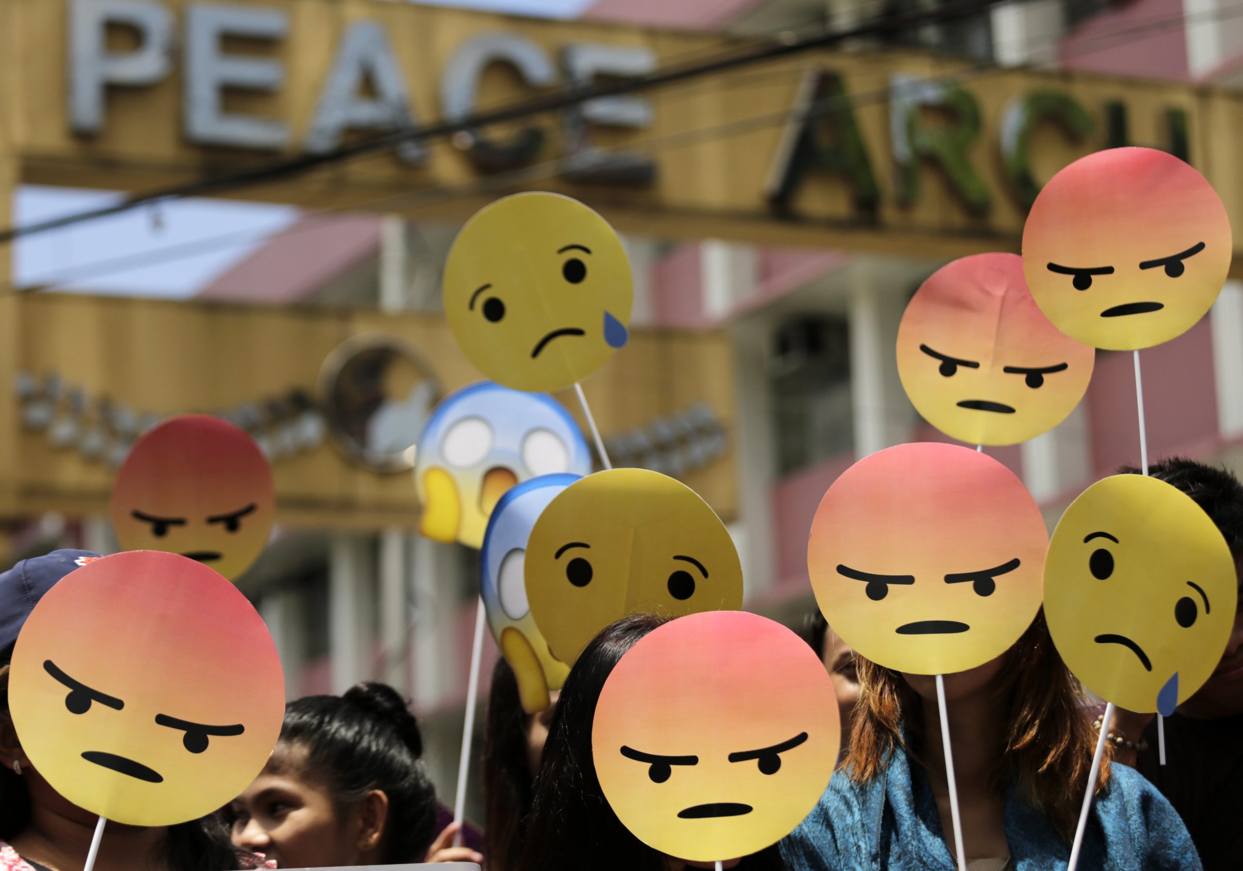 Emojis são alerta para a superestimulação das plataformas digitais, diz especialista