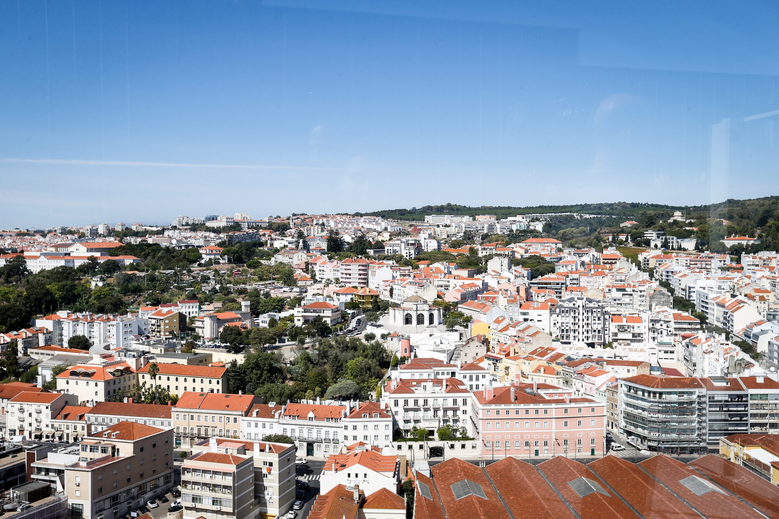Poluição do ar excede limites em Lisboa e Zero pede aviso à população e prevenção