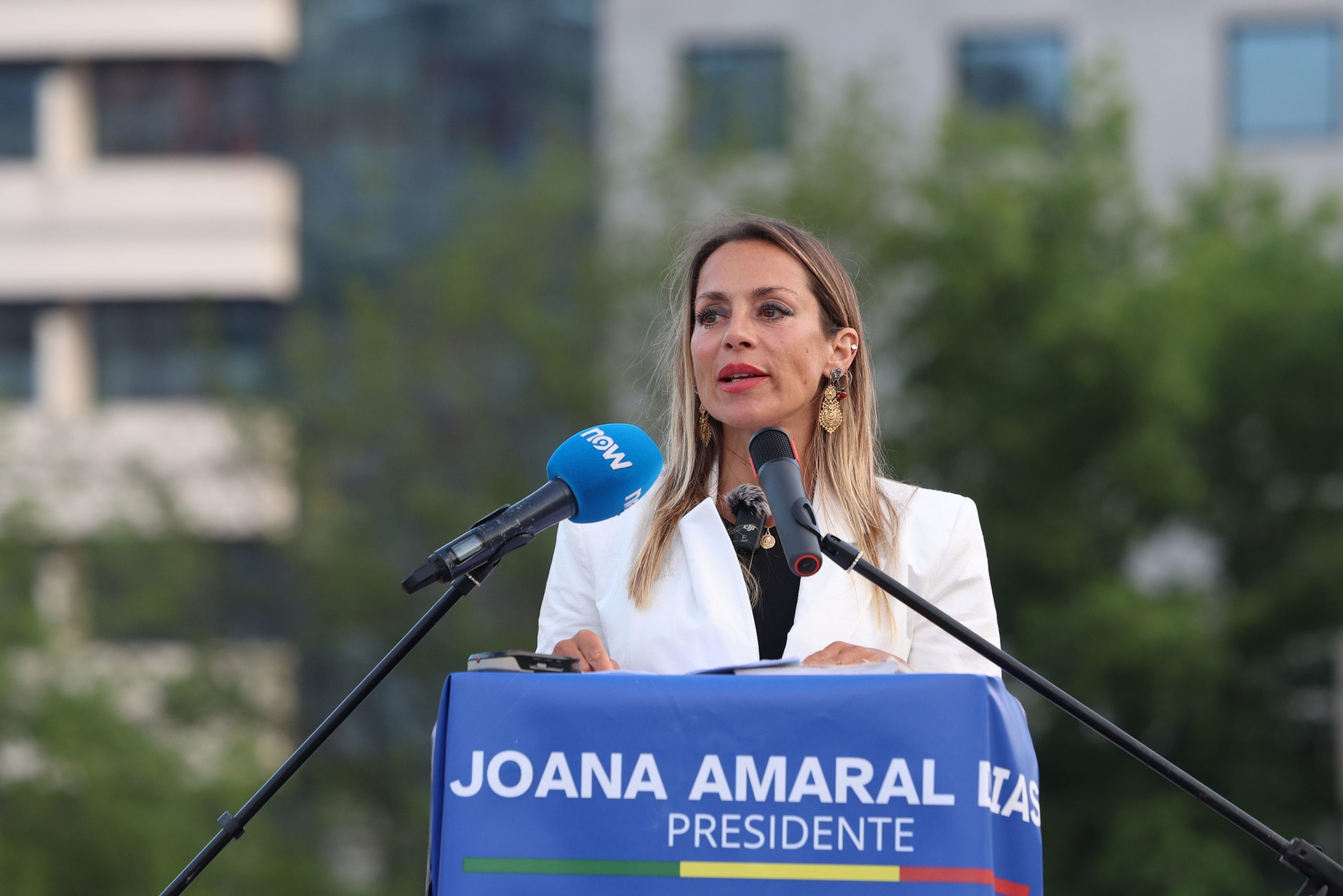 Polémica sobre pagamentos do ADN a empresa ligada a Joana Amaral Dias