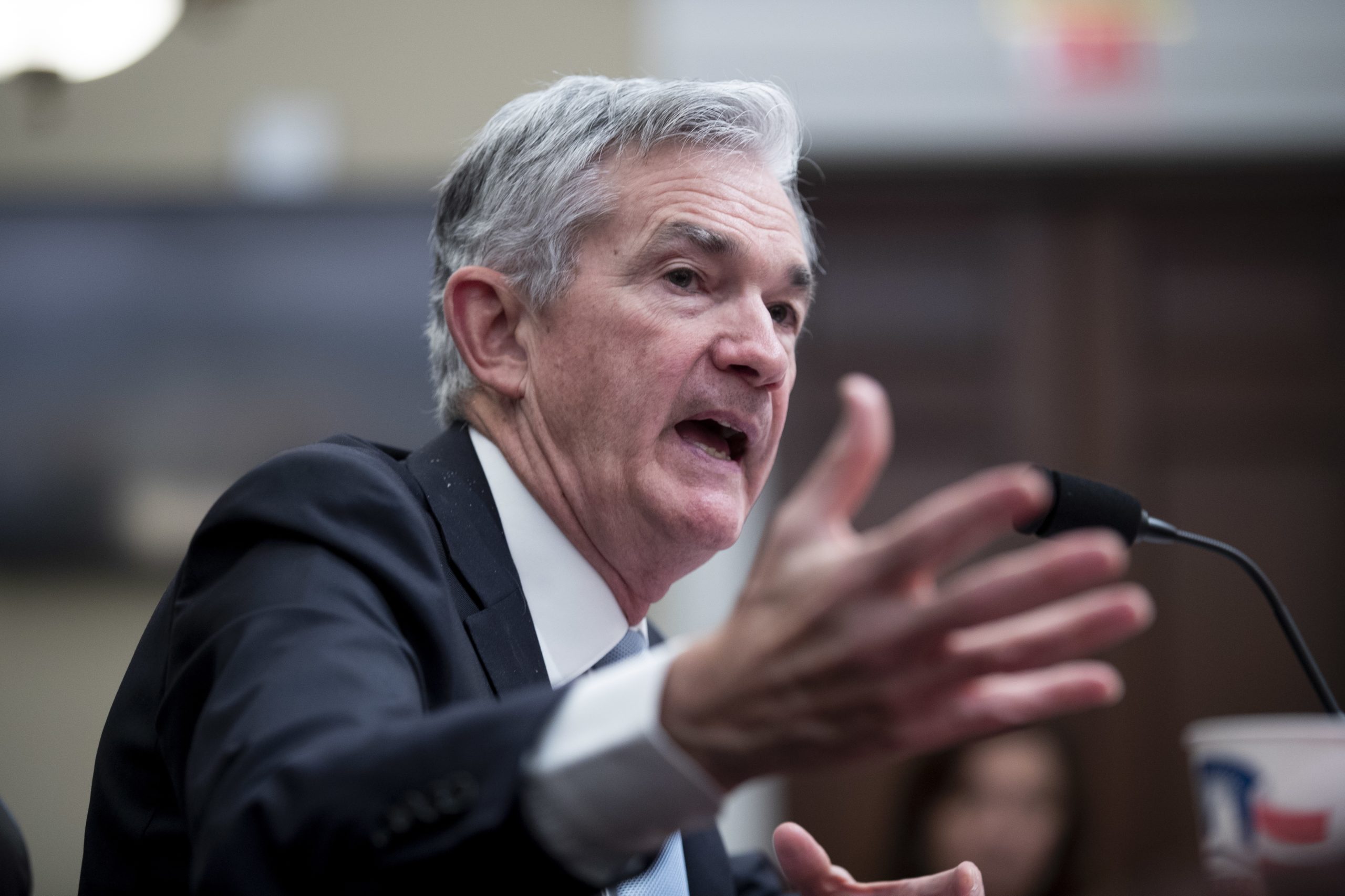 Jerome Powell lembra a Trump independência do banco central