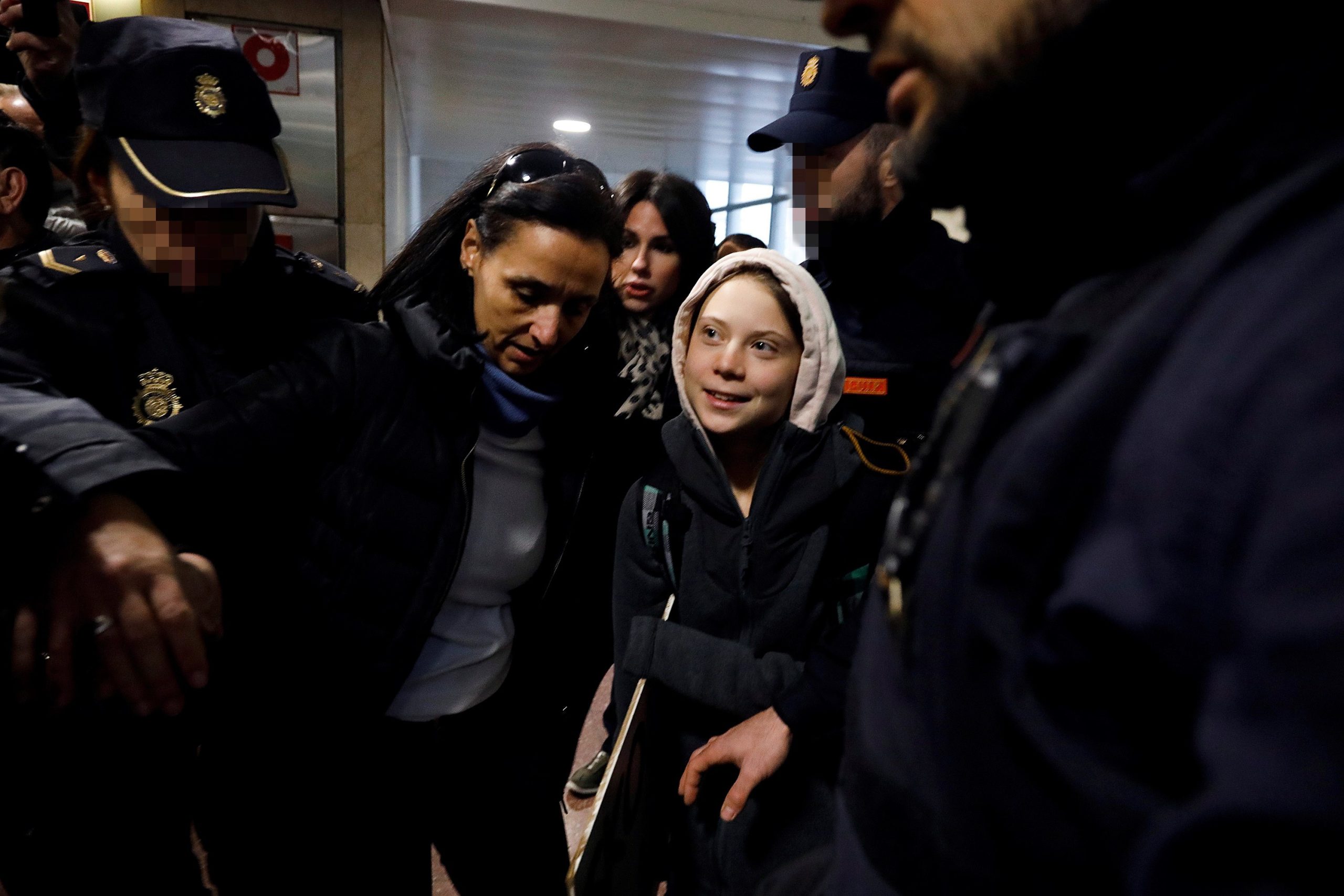 “Pareceu-me bizarro tocar-se violino enquanto o Titanic afundava. Eu não posso salvar a civilização a tocar violino”. Na COP25 estão jovens que Greta Thunberg inspirou