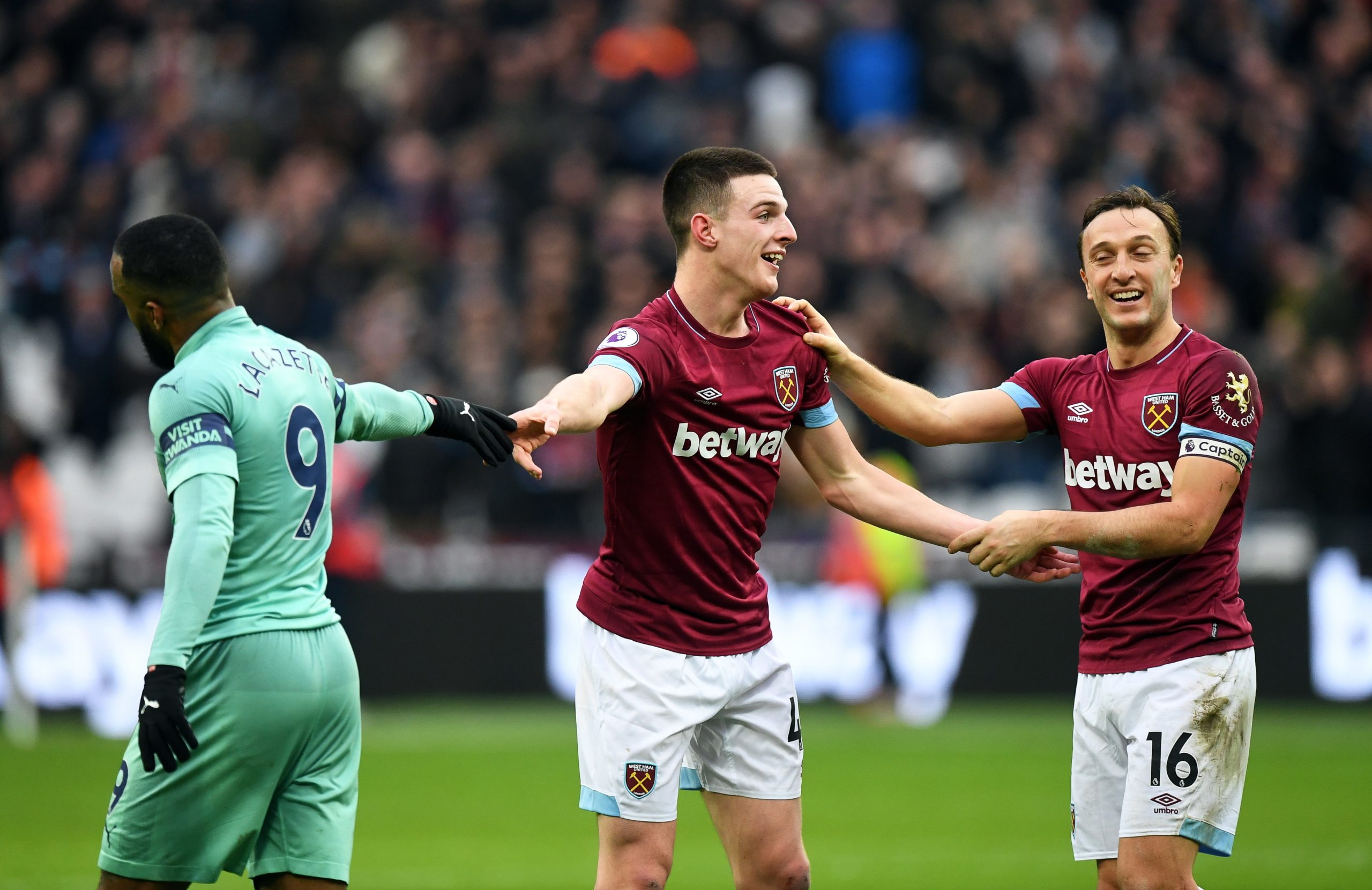Arsenal perde no terreno do West Ham e pode ser alcançado pelo Manchester United