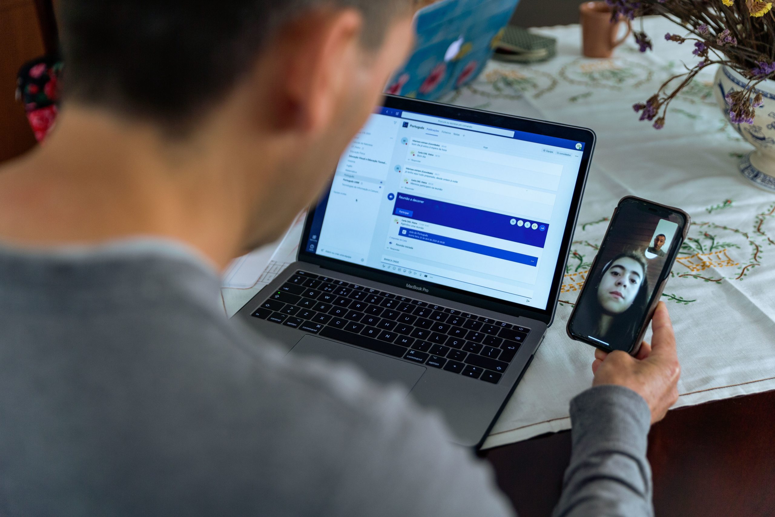 Governo defende que elegibilidade para a tarifa social da Internet deverá ter critérios semelhantes aos da eletricidade e luz