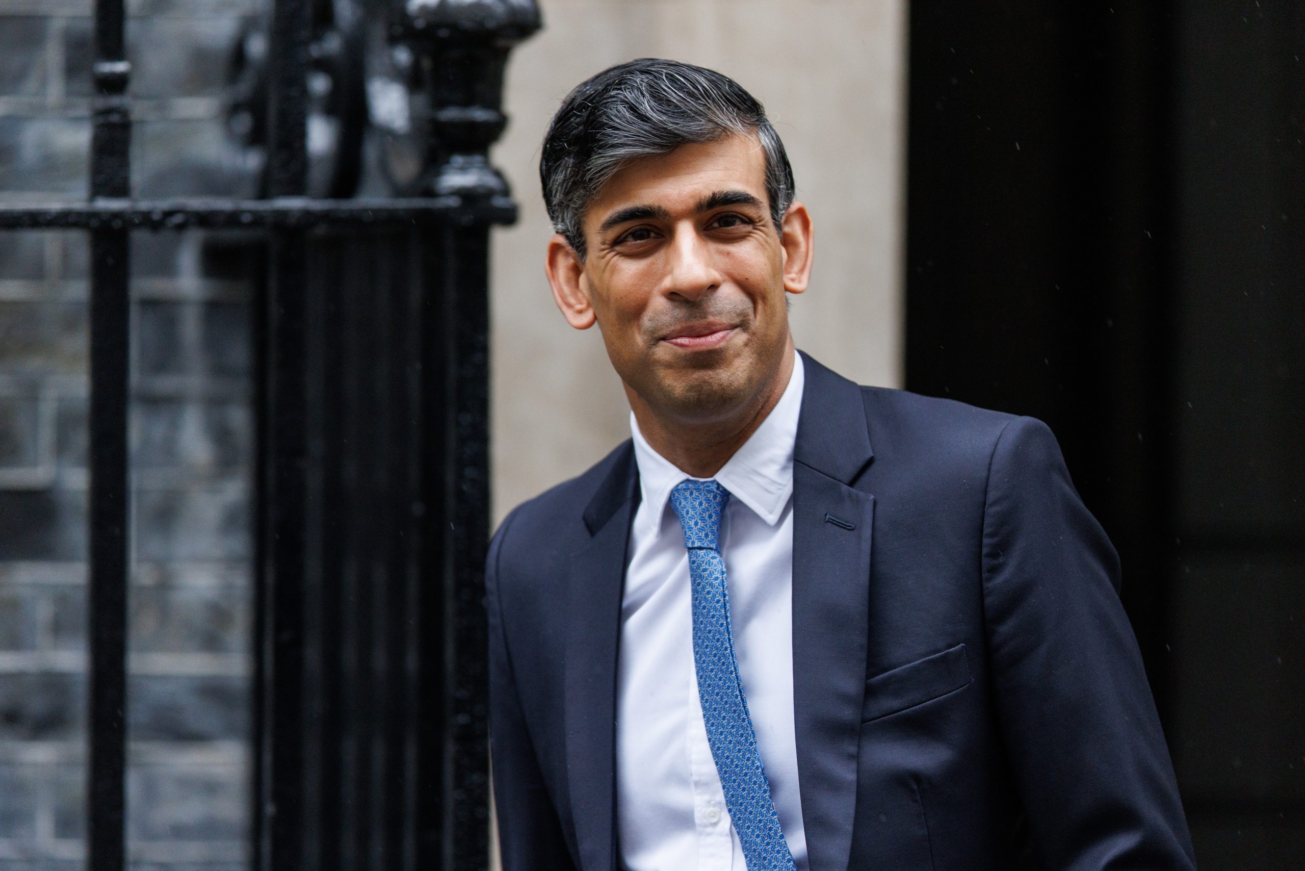 PM britânico apela para que o Ocidente seja “mais corajoso” na apreensão de ativos russo congelados