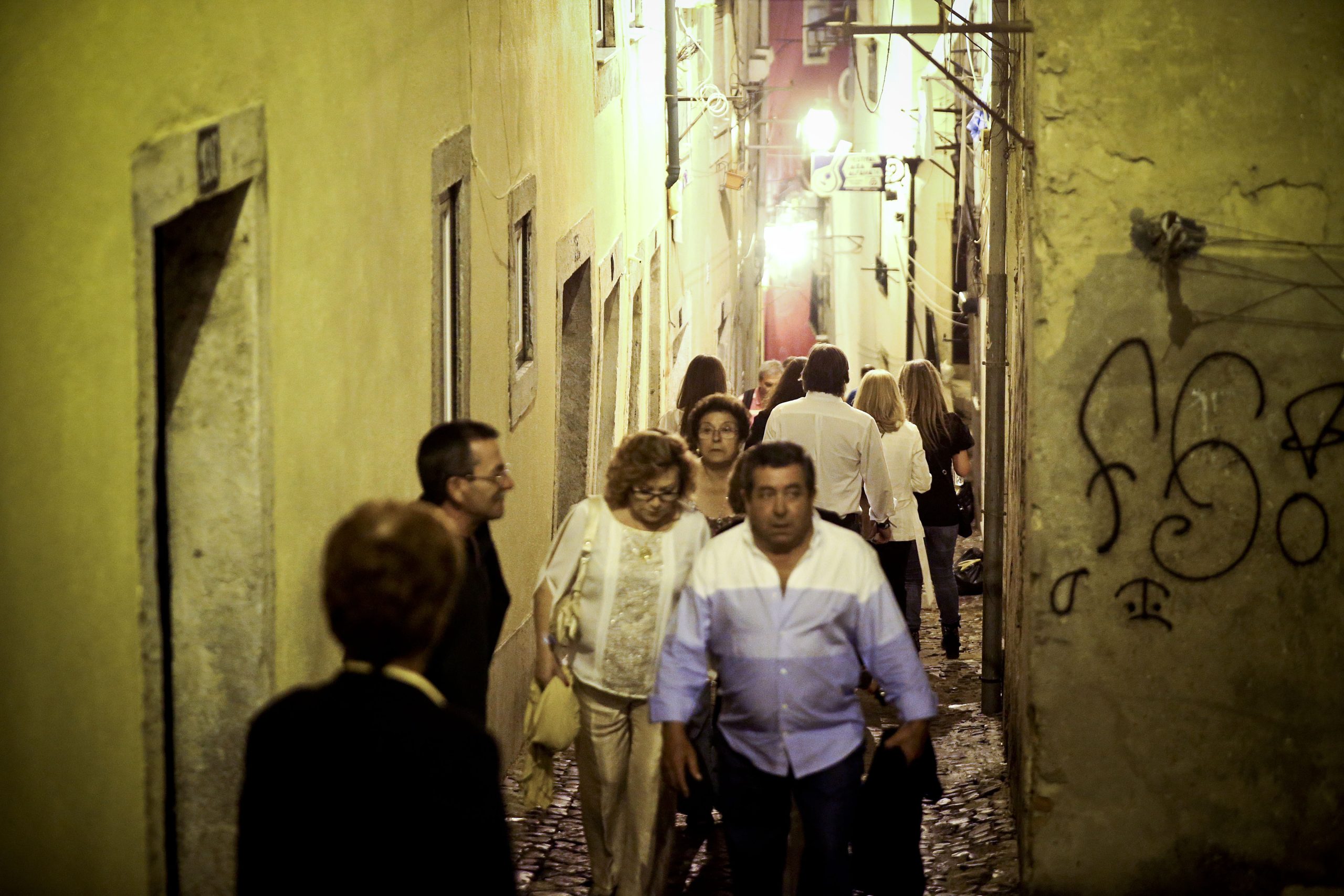 Fado no Bairro Alto para os 80 anos da Adega Machado