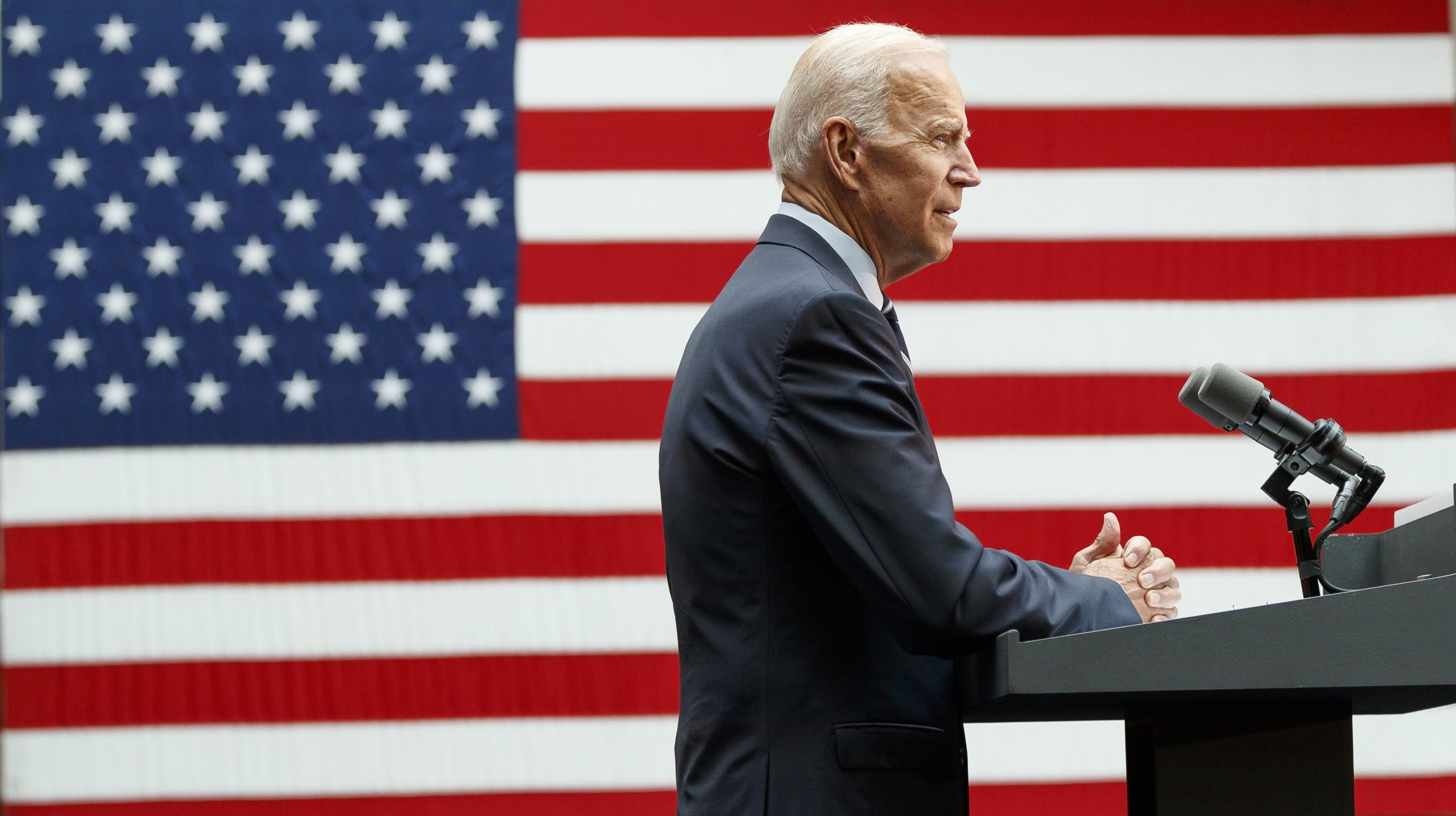Joe Biden mais agressivo no debate que juntou principais candidatos democratas à Casa Branca