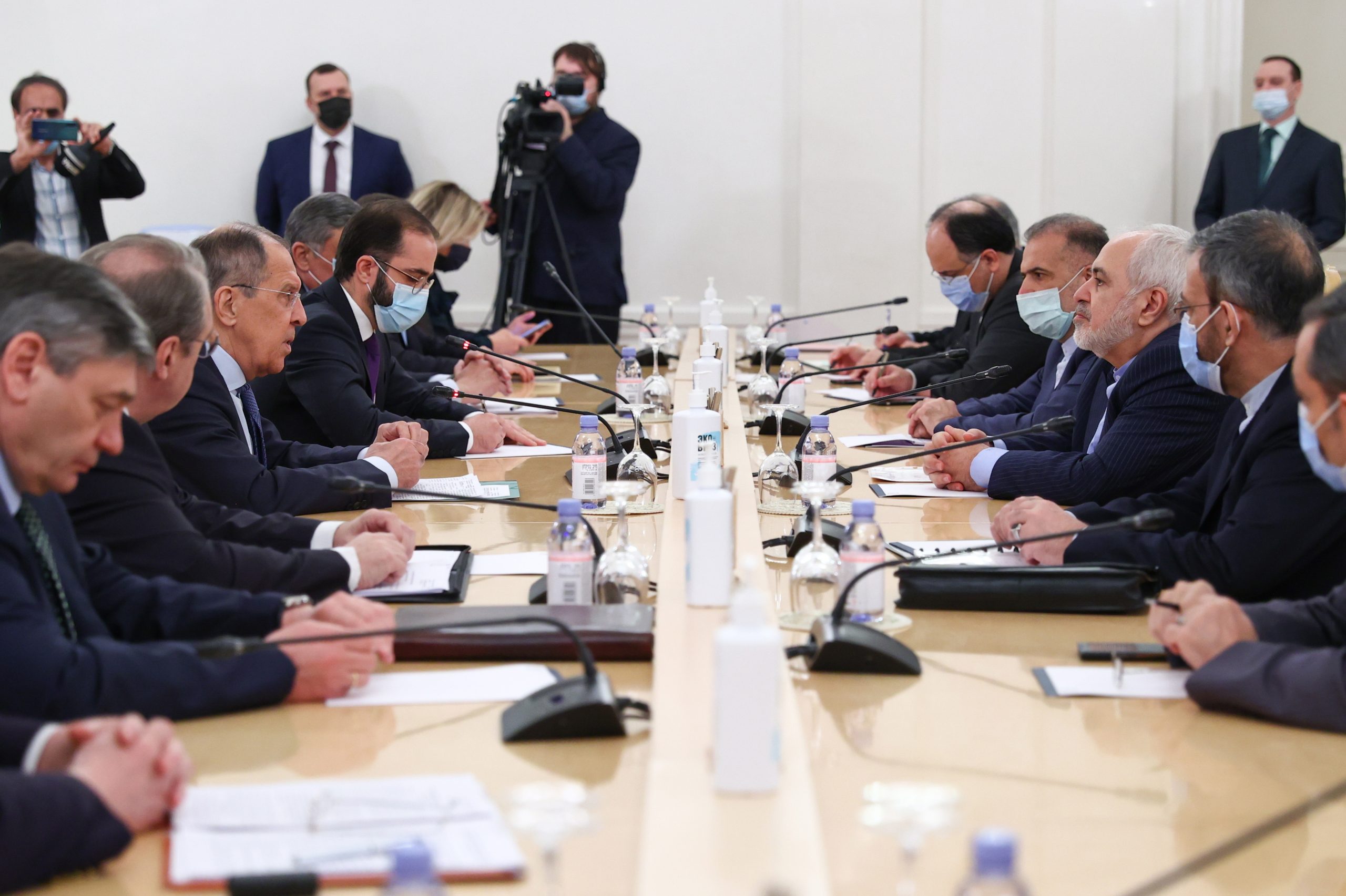Moscovo e Teerão pedem que se salve acordo sobre o nuclear iraniano