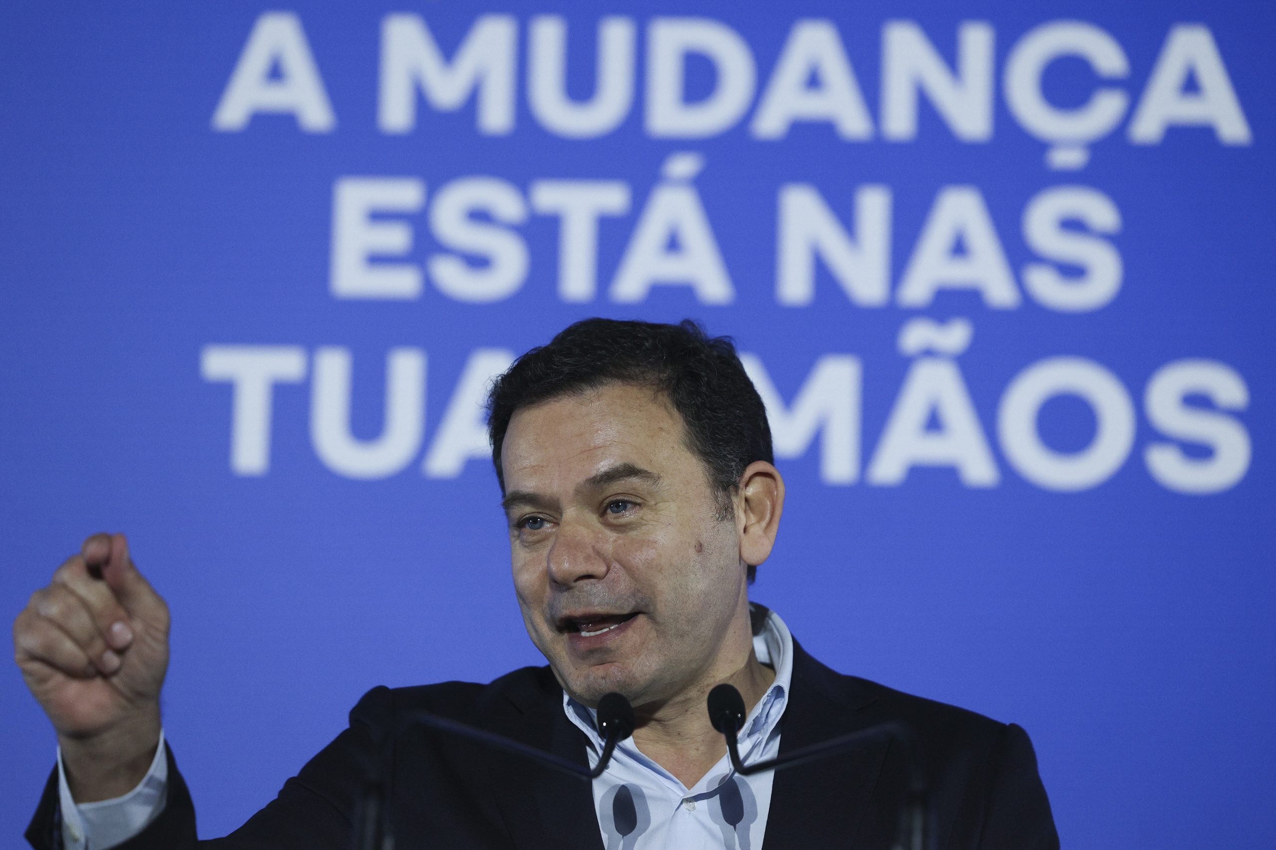 Montenegro afirma que AD olha para as mulheres e vai dar “passos seguros” pela igualdade