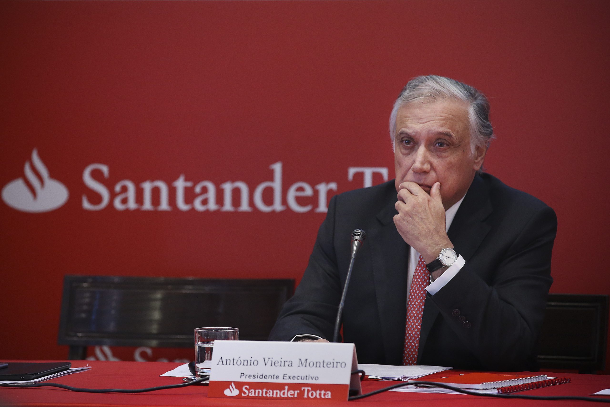 Lucro do Santander Totta sobe 66% para 294 milhões de euros até setembro