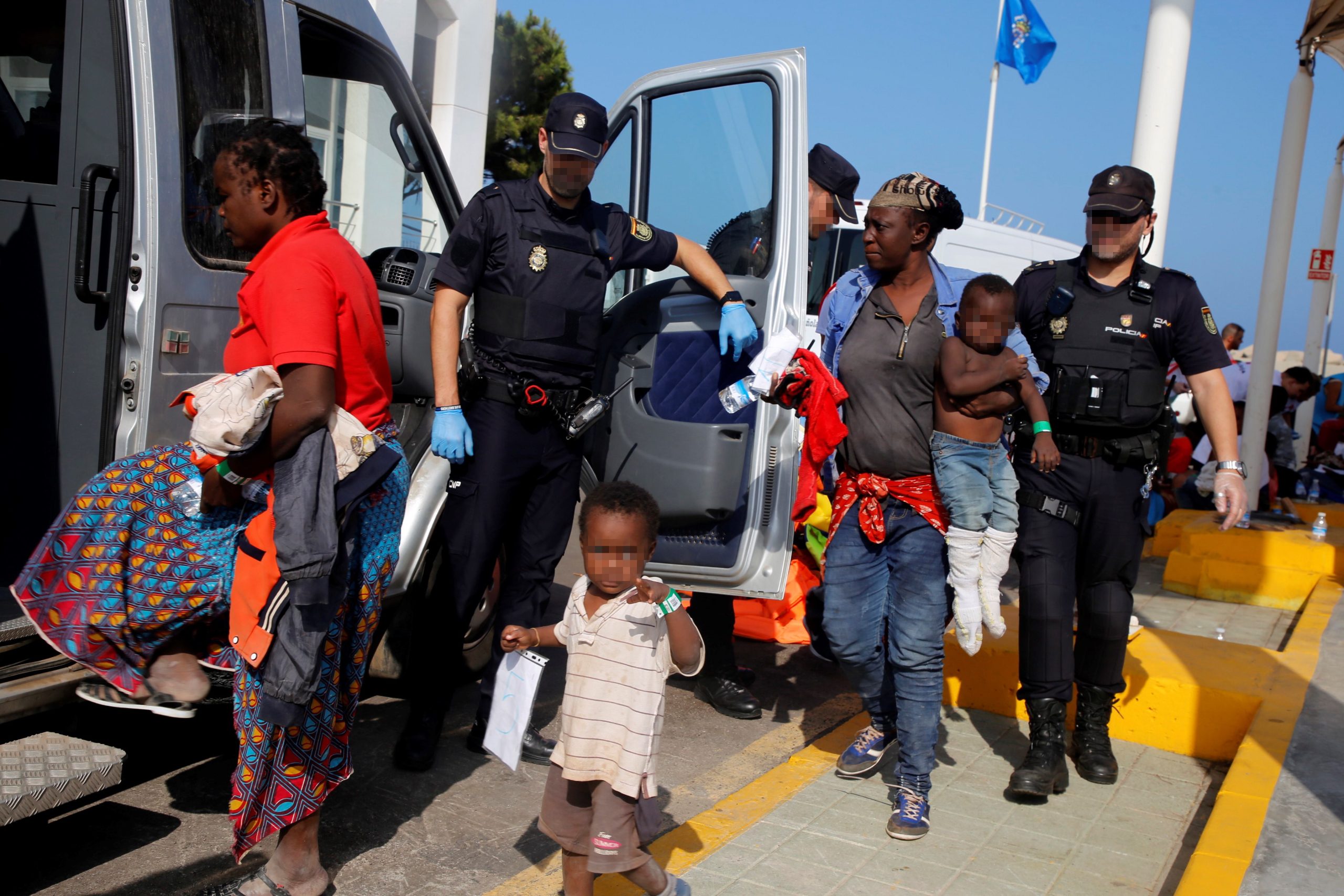 Covid-19: Marrocos ainda mantém abertas fronteiras Ceuta e Melilla para permitir saída de espanhóis