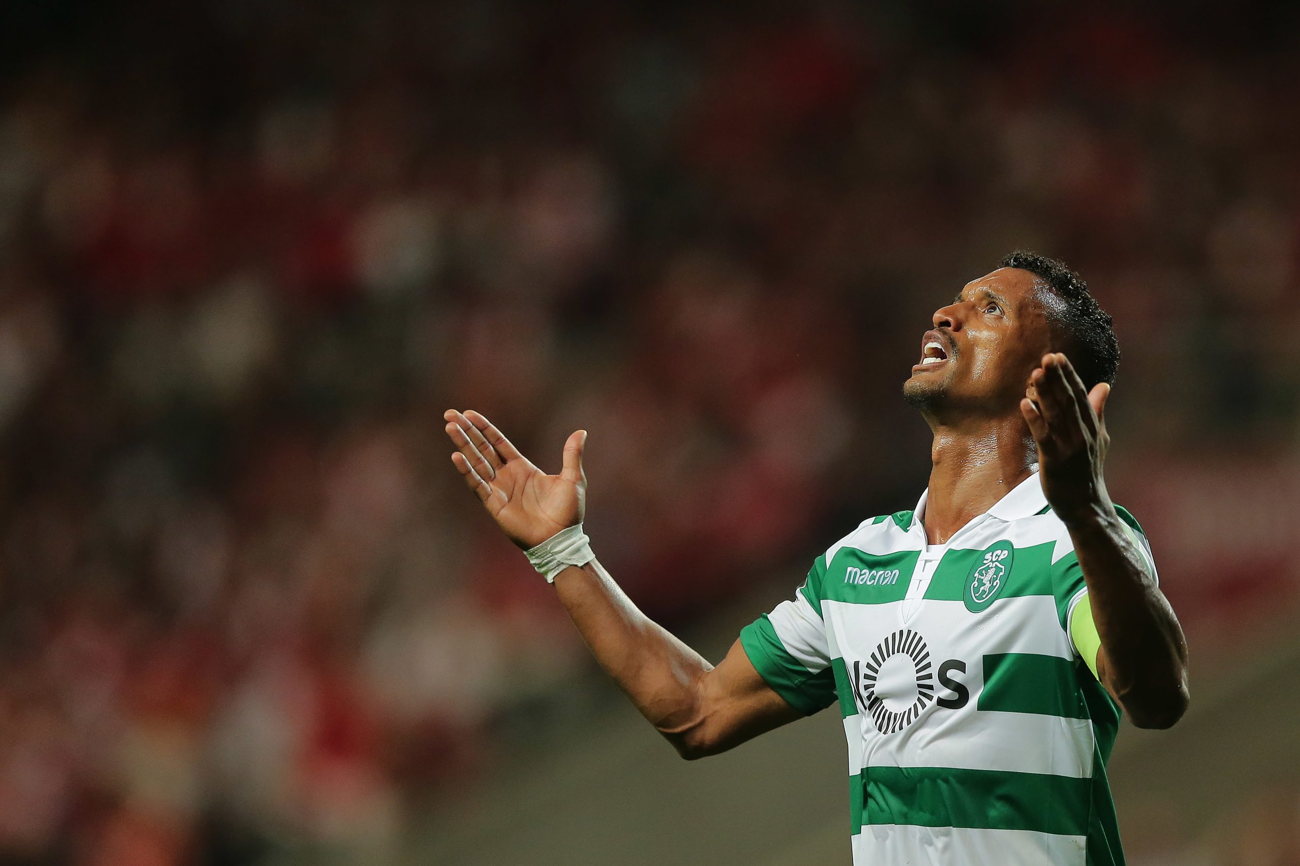Nani regressa aos convocados do Sporting para a Liga Europa