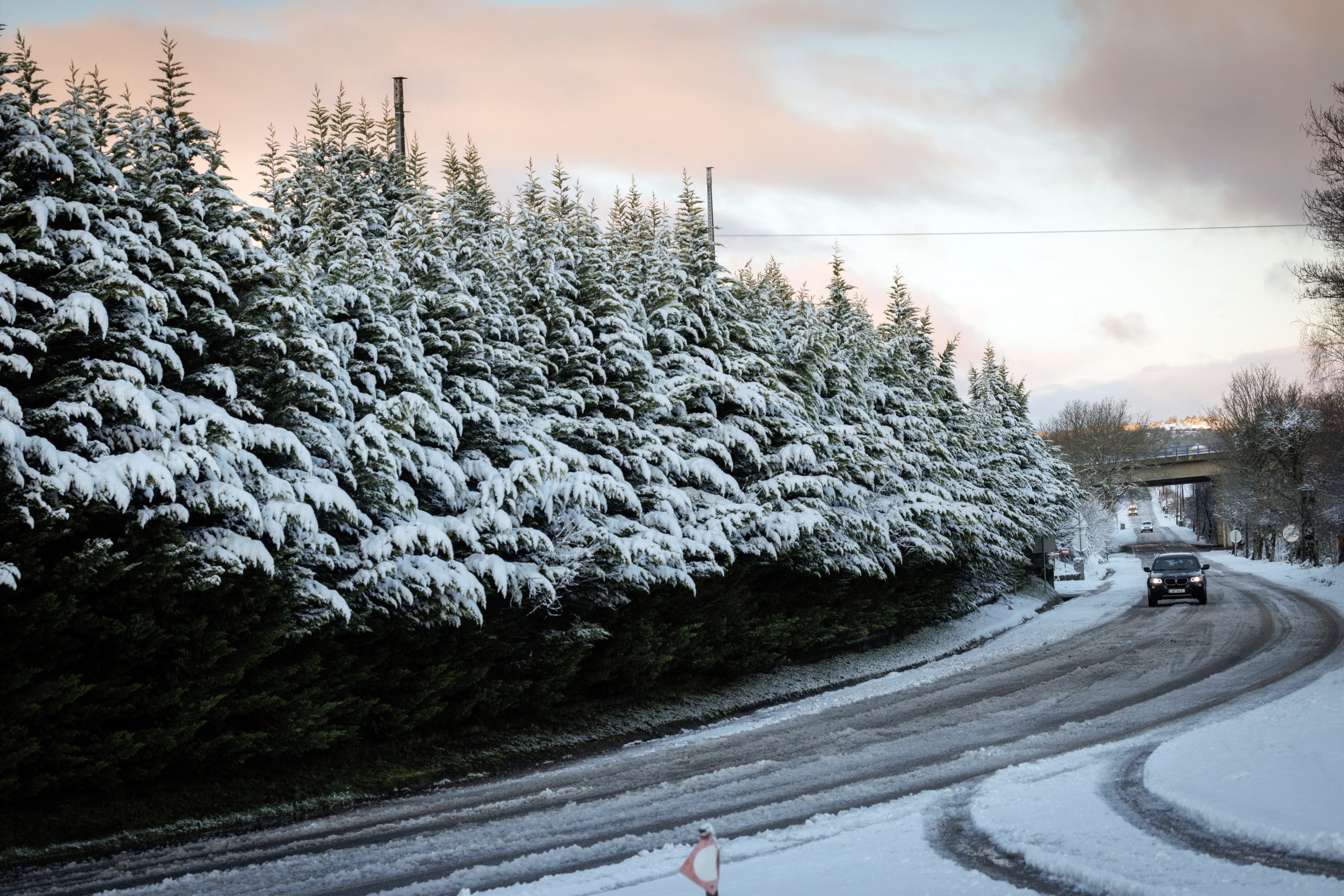 Depressão Goretti traz chuva e neve a Portugal continental