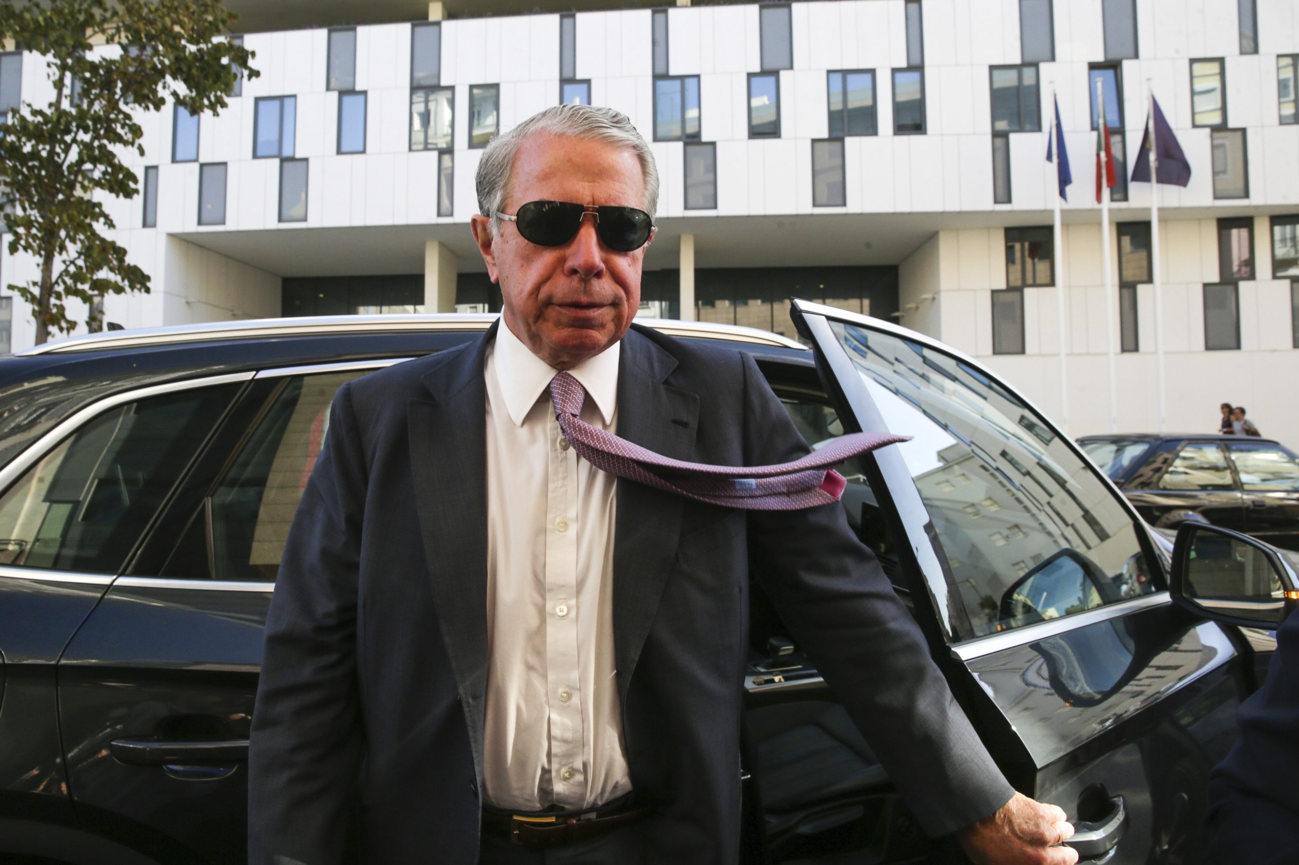BES: CMVM multa Ricardo Salgado em 2 milhões de euros no caso do papel comercial da Rio Forte