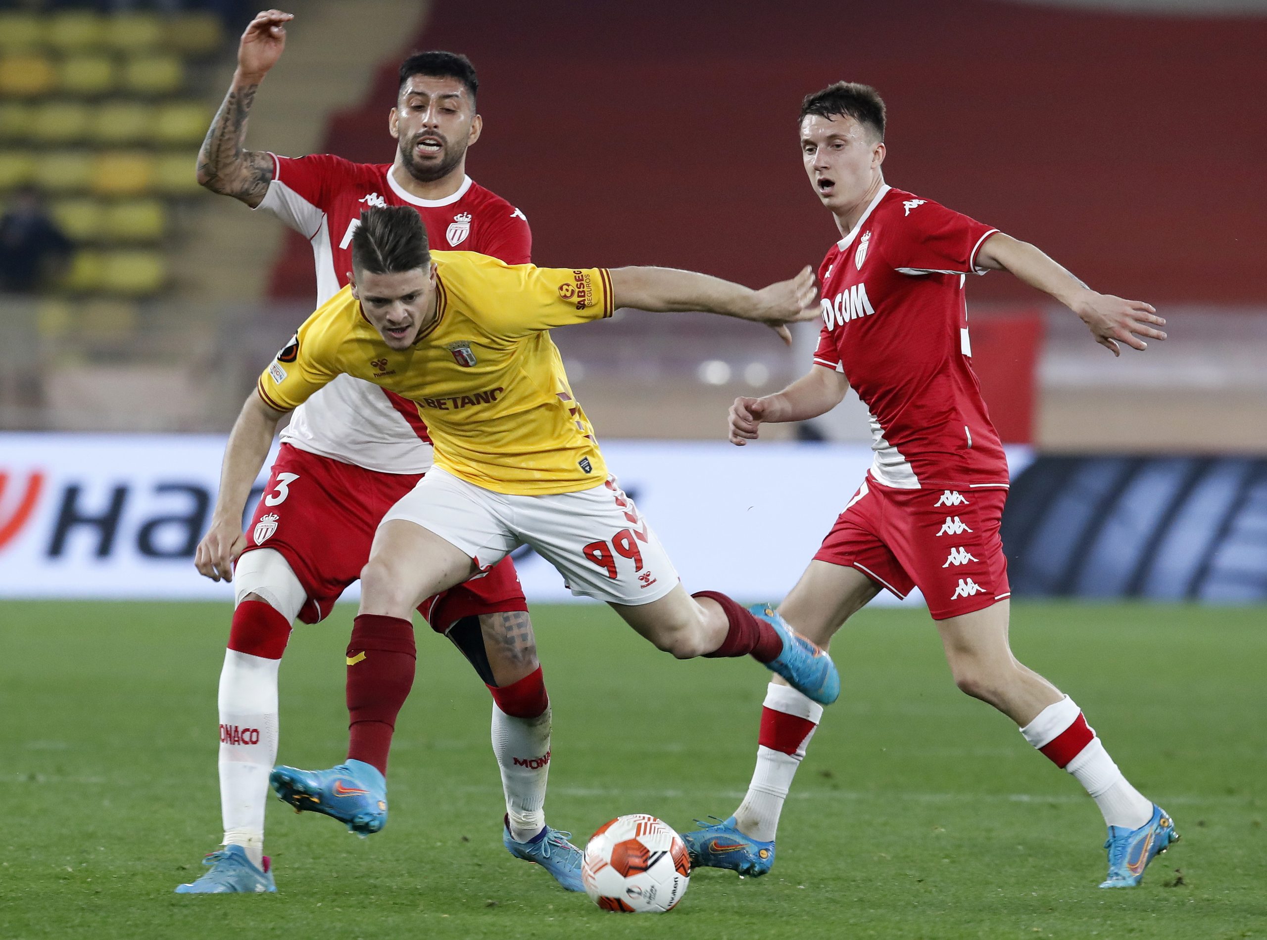 Sporting de Braga empata no Mónaco e está nos quartos de final da Liga Europa