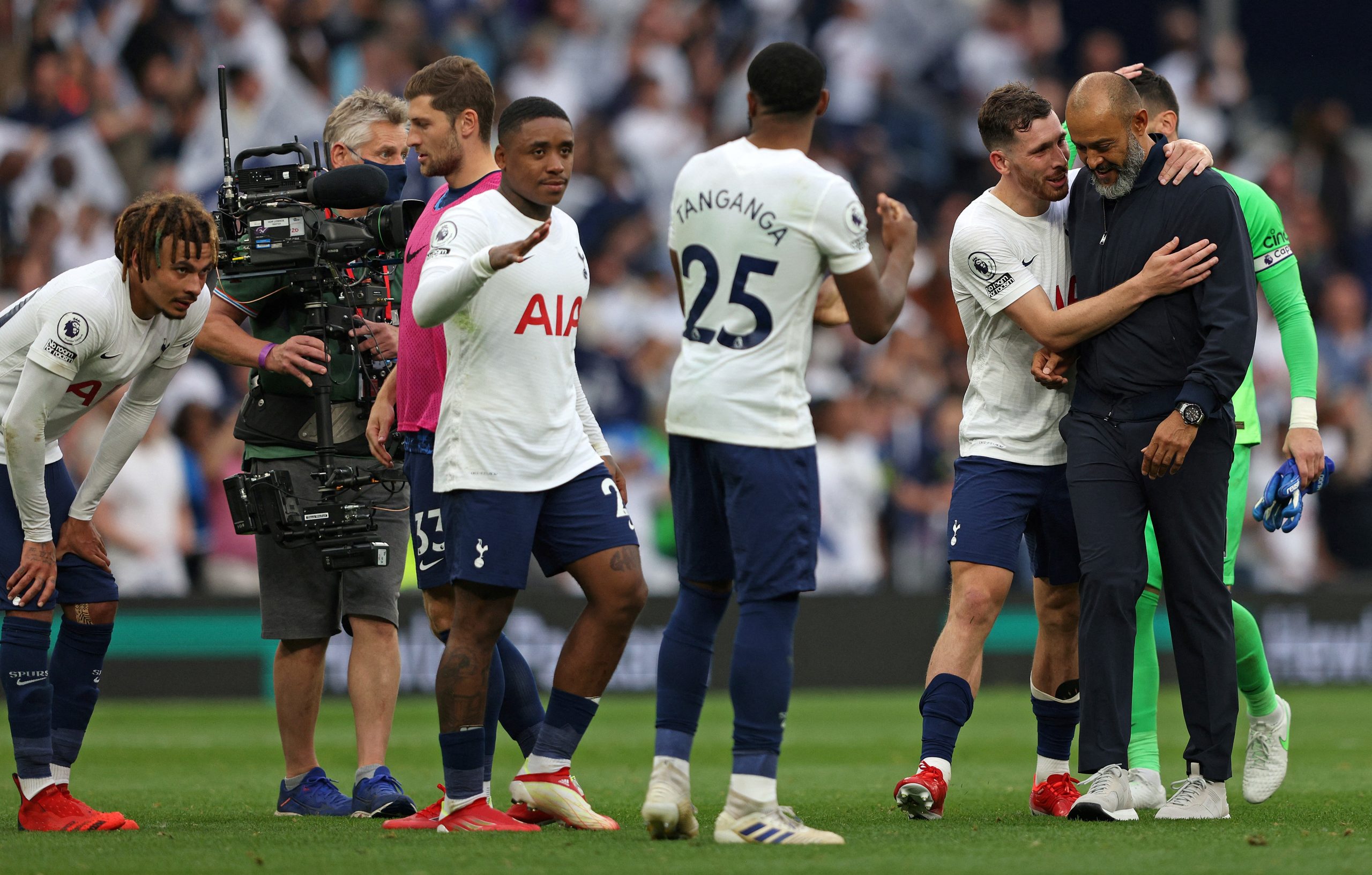 Premier League: Nuno Espírito Santo estreia-se no comando do Tottenham com vitória sobre o Manchester City