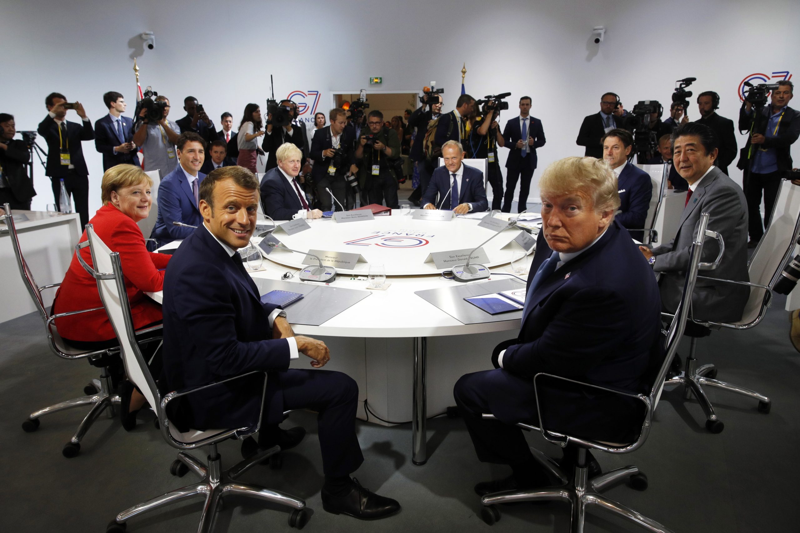 A guerra comercial entre EUA e China e as contradições sobre o diálogo com o Irão. Assim foi a manhã do G7