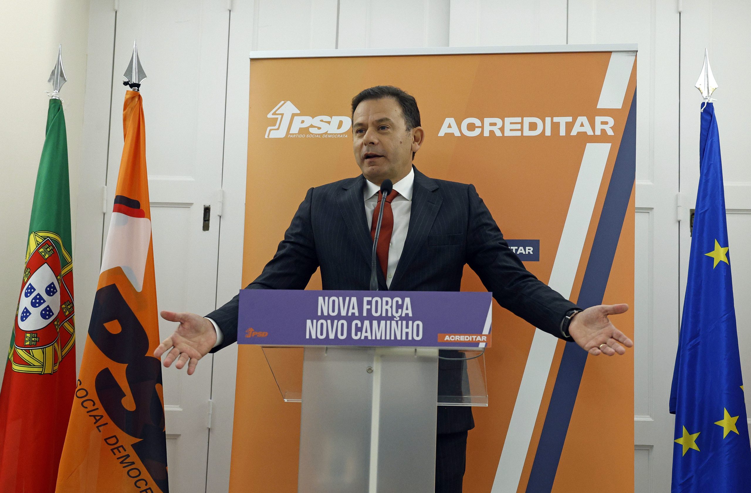 Montenegro preparado para eleições “já amanhã” com Costa, apesar de não as desejar