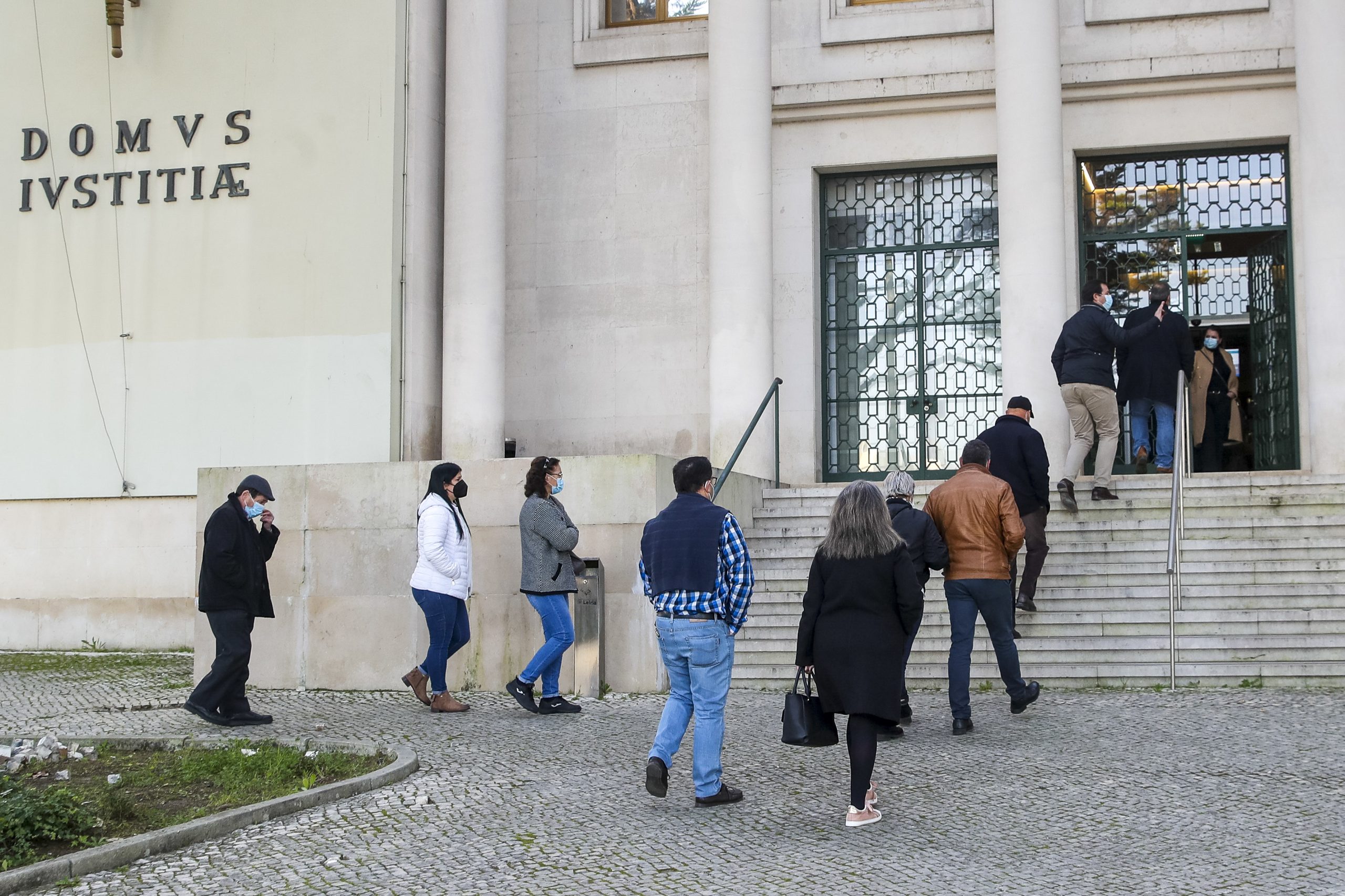 Julgamento de Pedrógão Grande: alegações finais adiadas após  juiz adjunto ter testado positivo à Covid-19