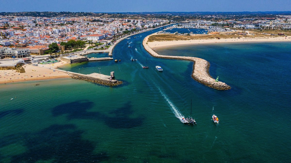 Vela: Circuito de catamarãs voadores com passagem por Lagos