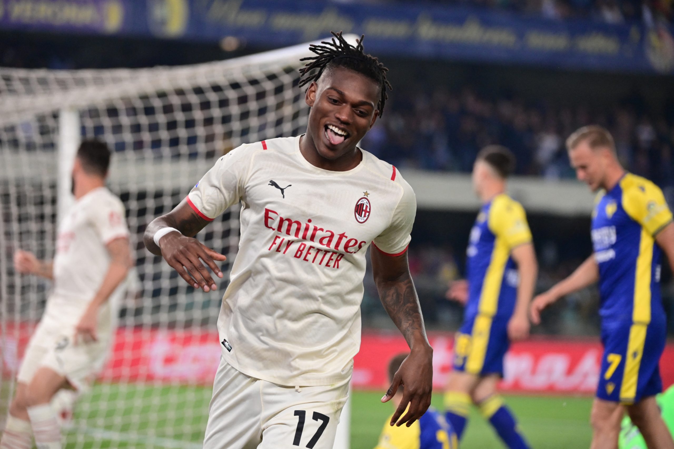 Rafael Leão ‘brilha’ e AC Milan regressa à liderança da Liga italiana