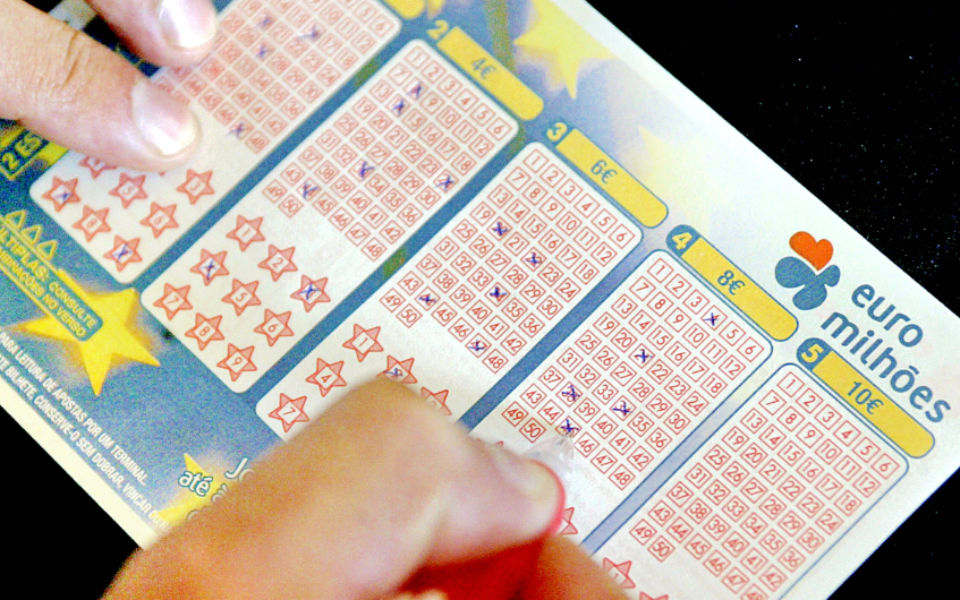 Apostador no estrangeiro ganha Euromilhões de cerca de 57 milhões