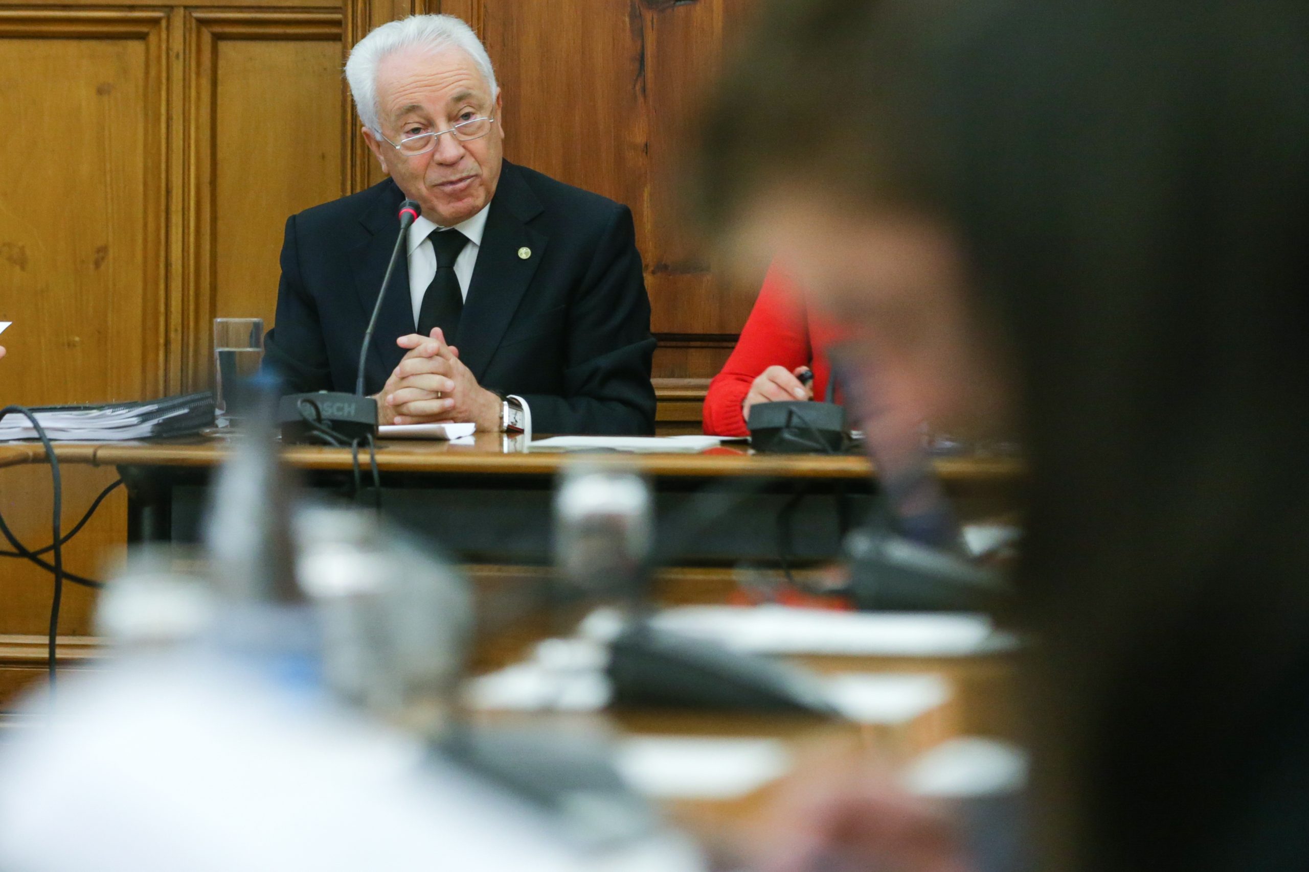Falta grave ou incumprimento de requisitos podem afastar governador do Banco de Portugal