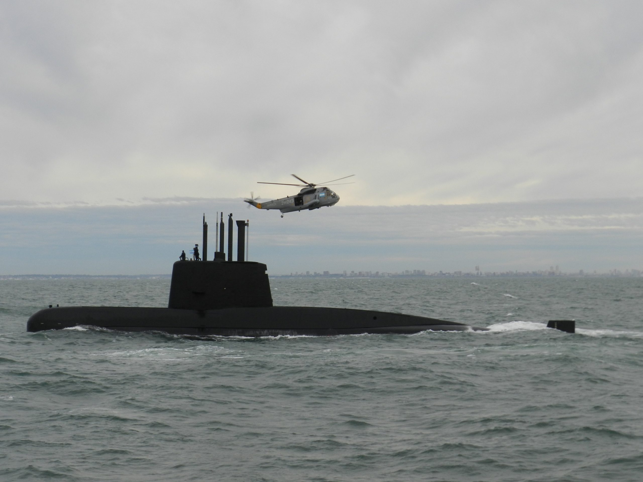 “Quero apenas a verdade”, diz pai de tripulante do submarino argentino