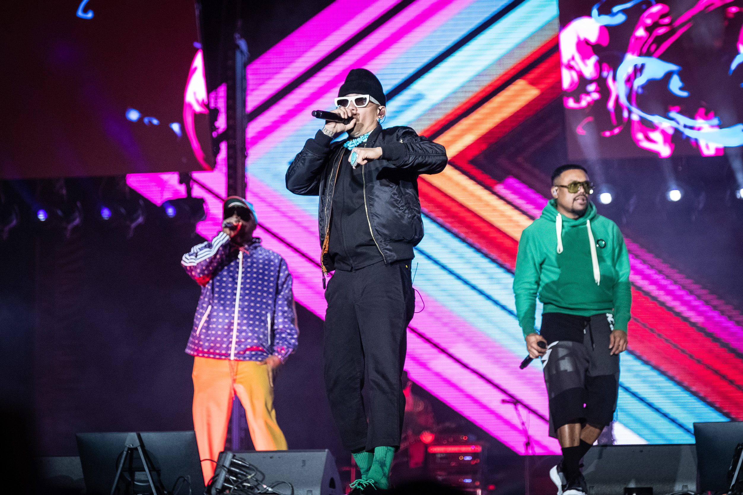 Comprem, comprem, comprem. Para os Black Eyed Peas, a música foi secundária no Rock In Rio 