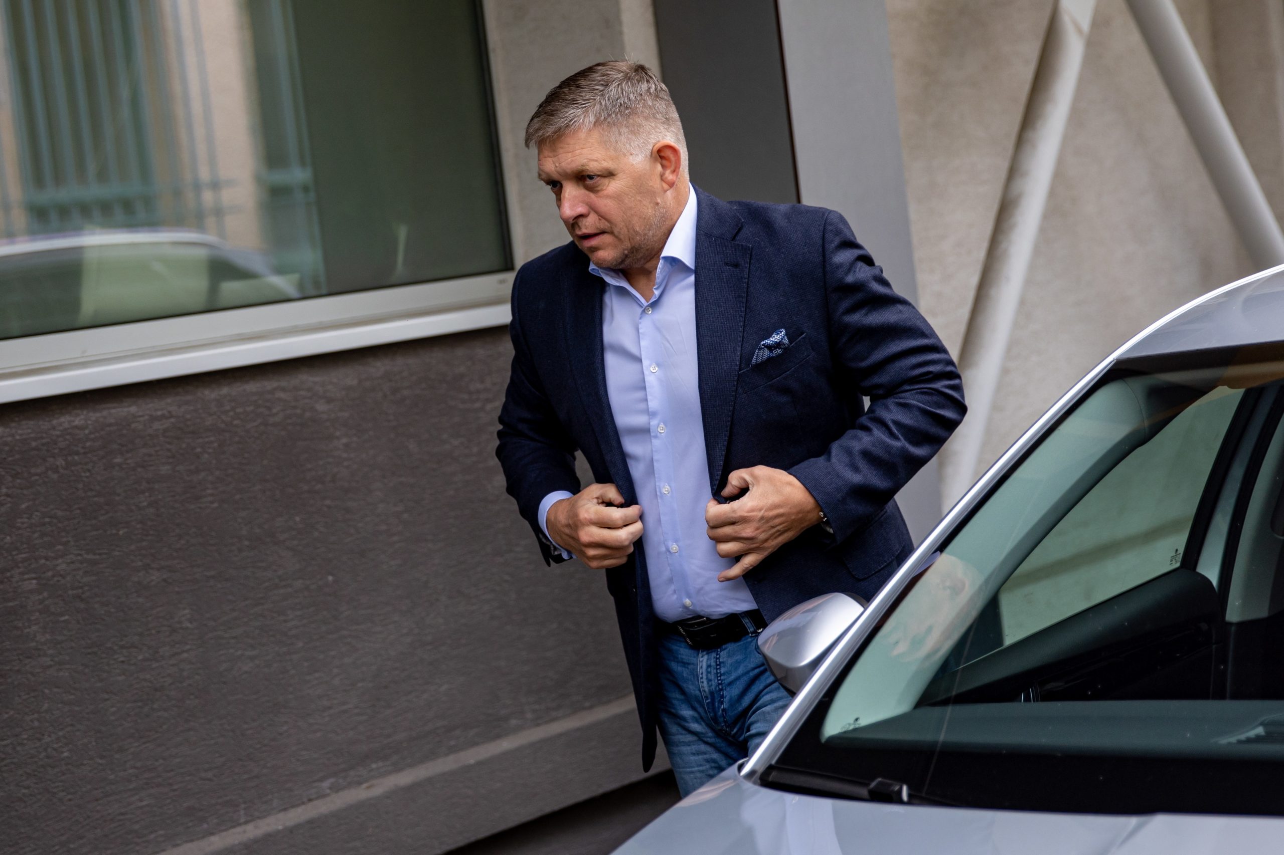 Eslováquia vai ter Governo de coligação com extrema-direita e quer afastar-se da Ucrânia