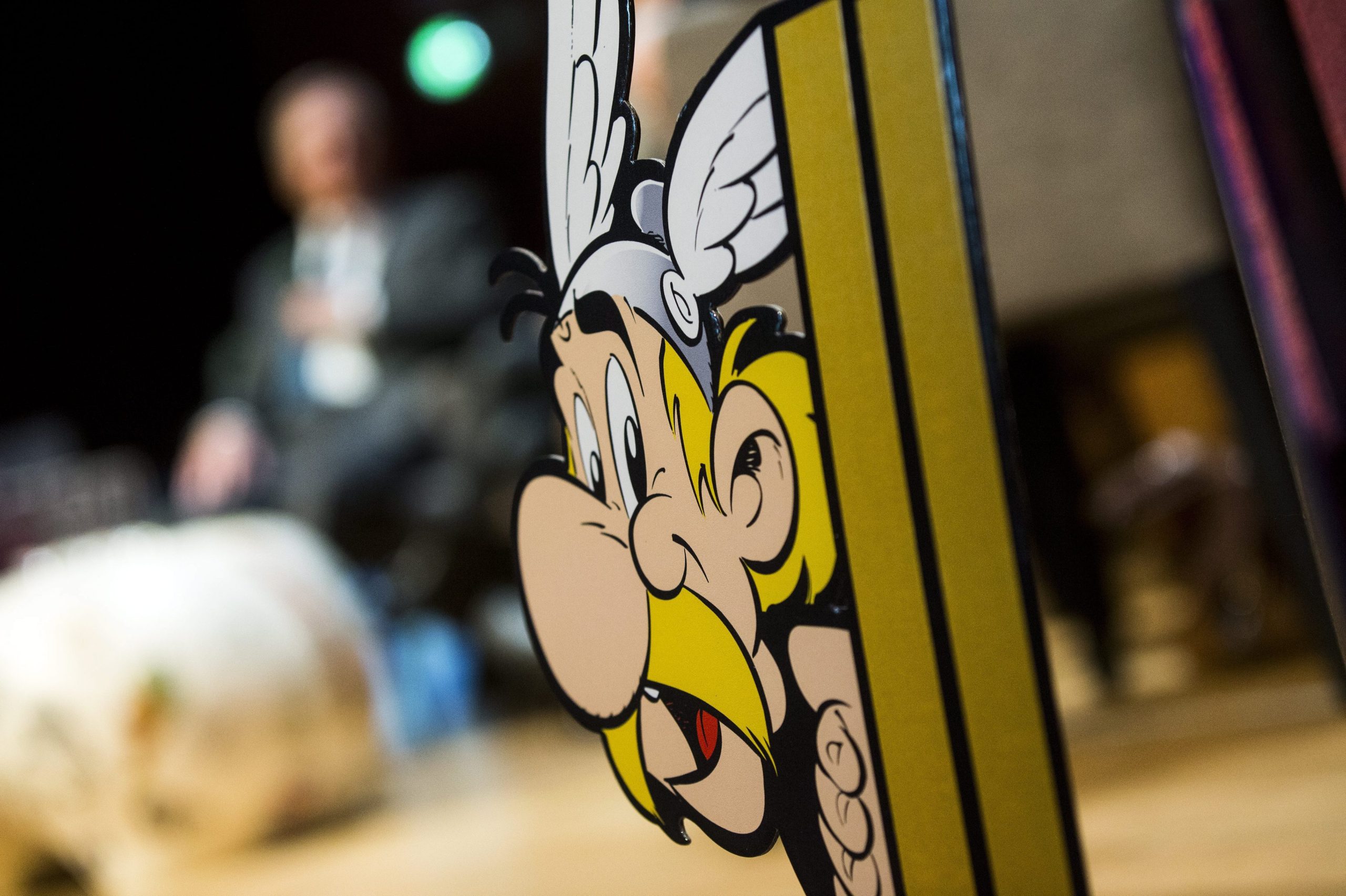 Revista gratuita do Astérix com histórias, jogos e atividades lançada em Portugal