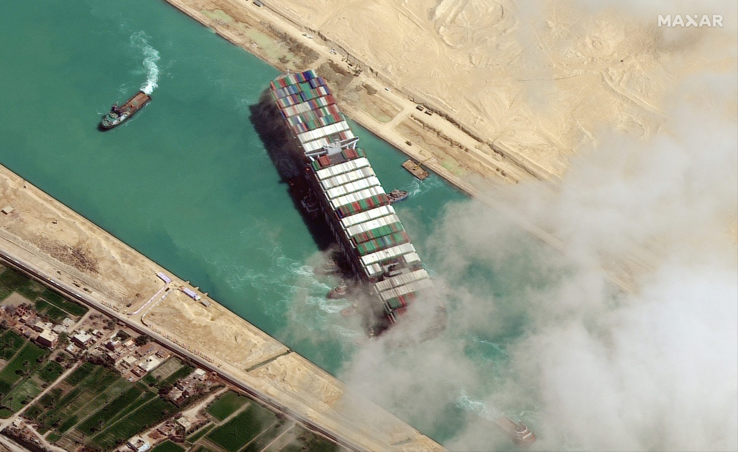 Navio que bloqueou Canal do Suez será libertado na quarta-feira