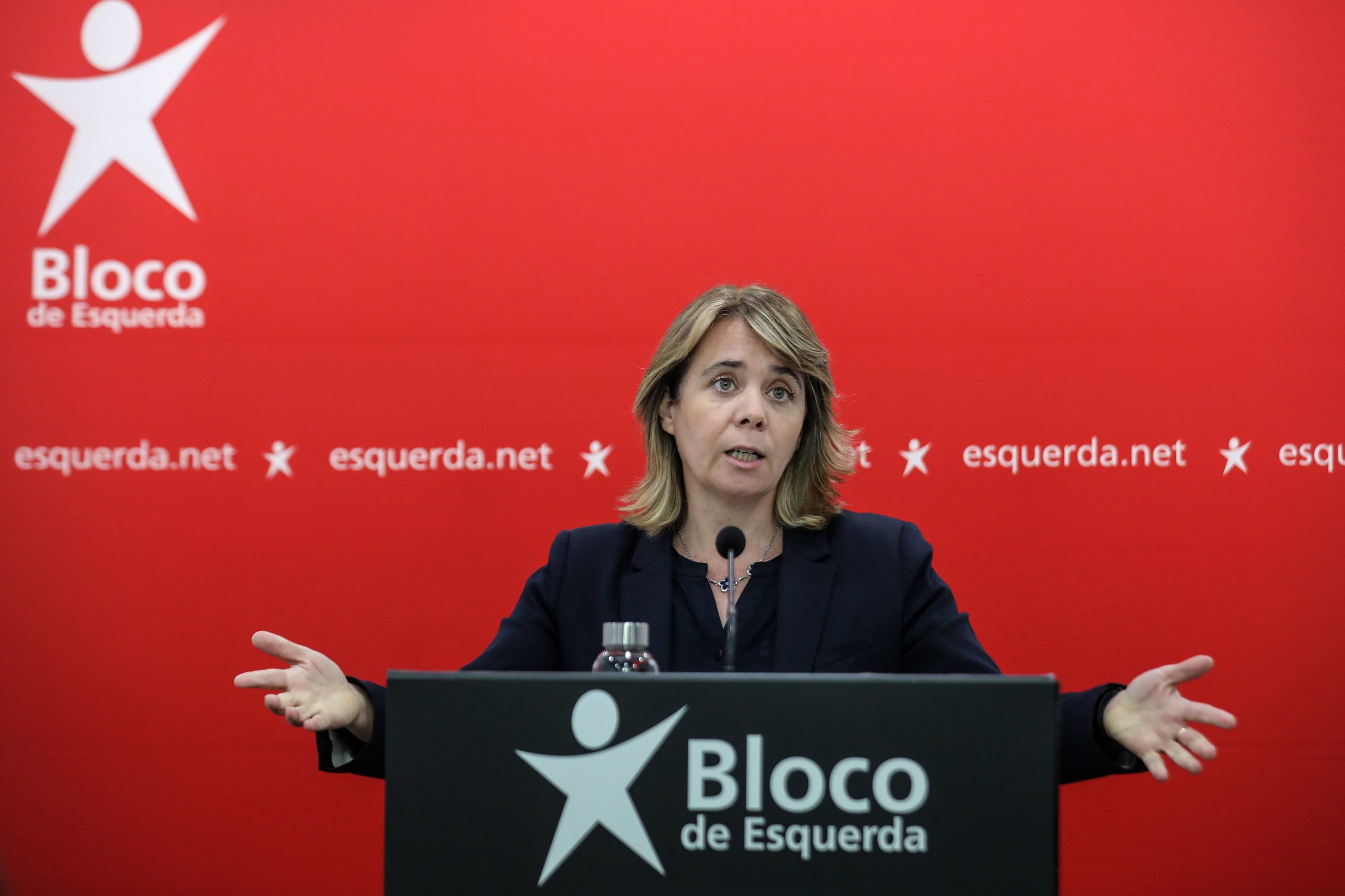 Catarina Martins assume que BE “não foi capaz de comunicar” razões do chumbo do Orçamento do Estado