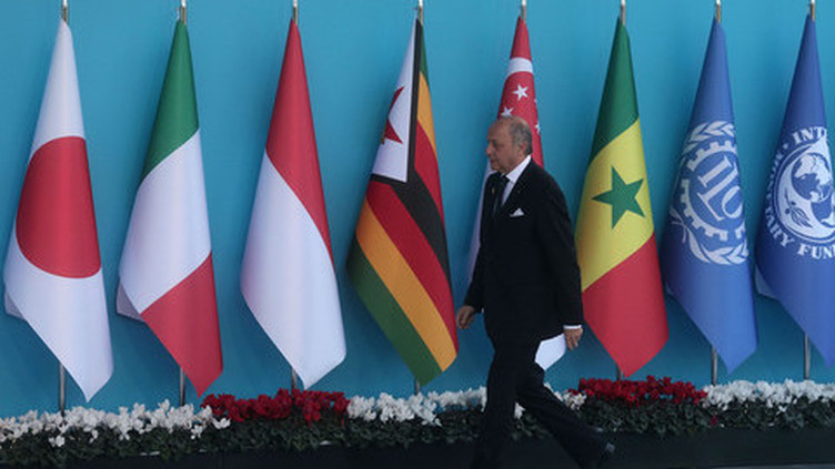Cinco países europeus pedem ao G20 lista negra da evasão fiscal