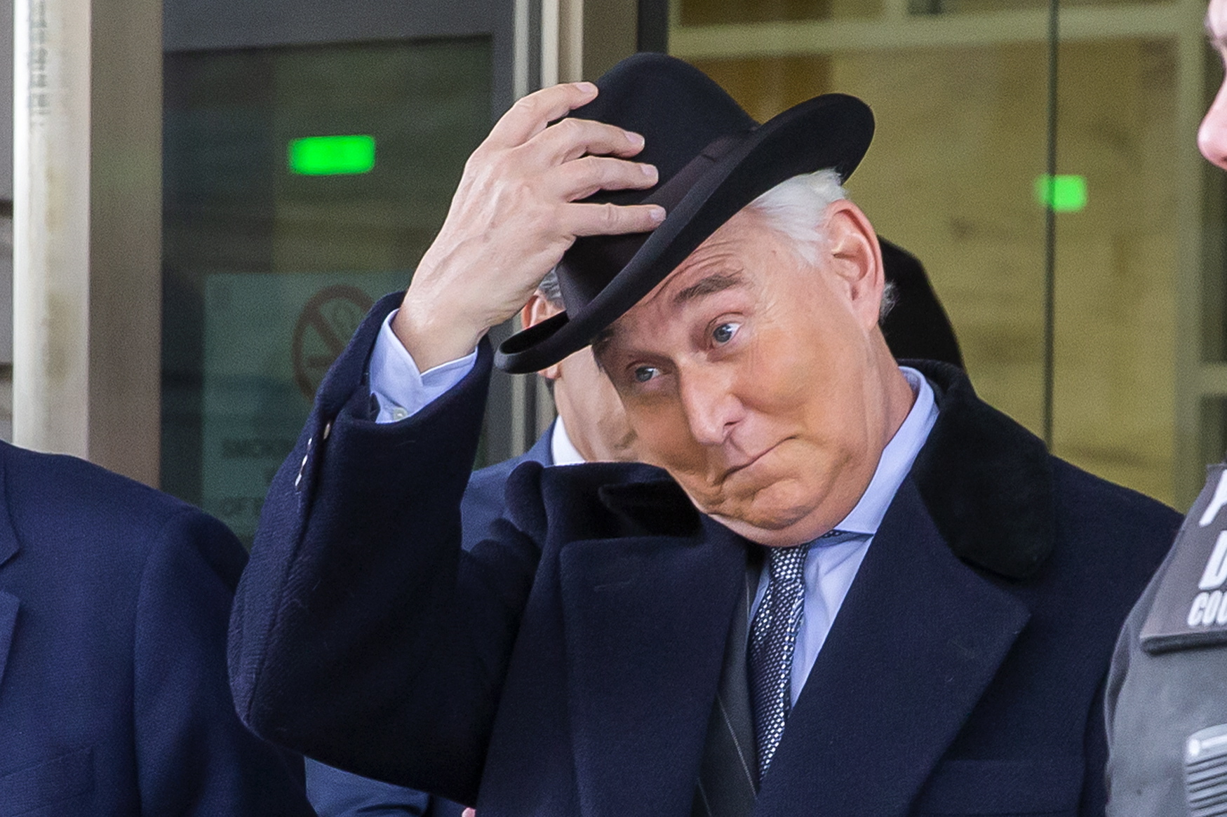EUA. Democratas vão investigar decisão de Trump em comutar sentença de Roger Stone