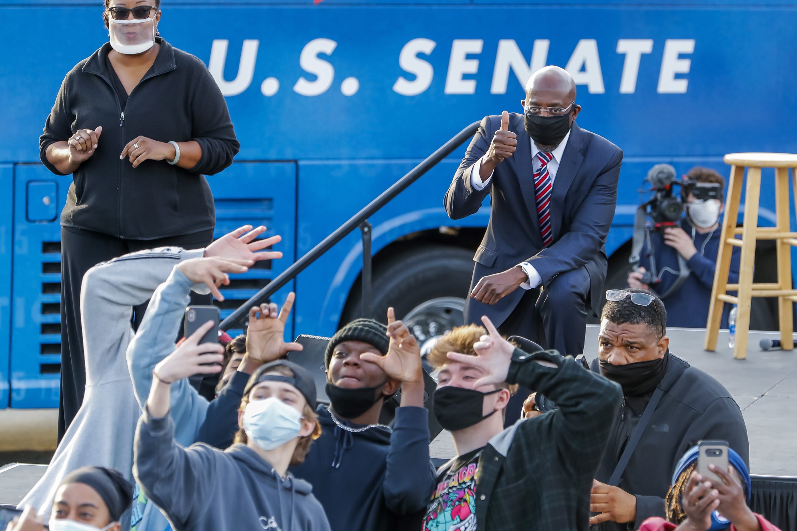Democrata Raphael Warnock vence na Geórgia, primeiro senador negro do estado