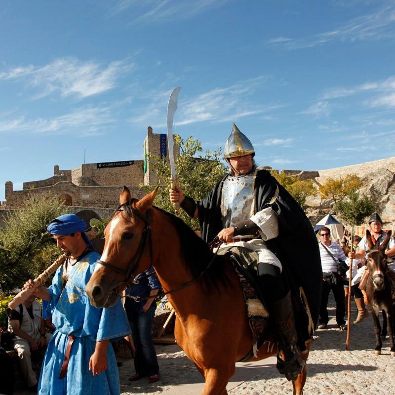 Marvão homenageia guerreiro fundador com monumento do escultor João Cutileiro