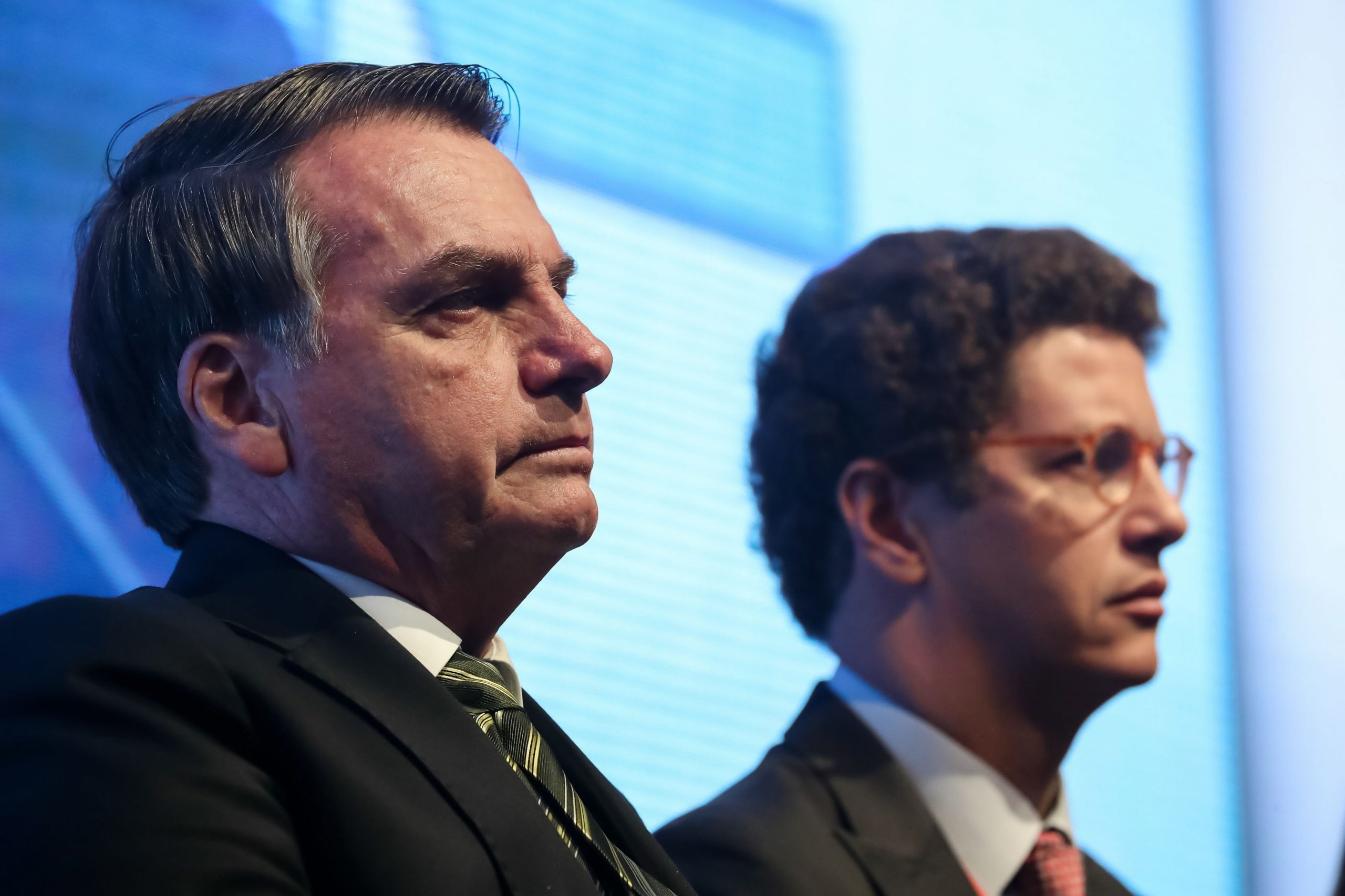 Amazónia: Bolsonaro diz ter dúvidas sobre ajuda dos países do G7 para combater incêndios