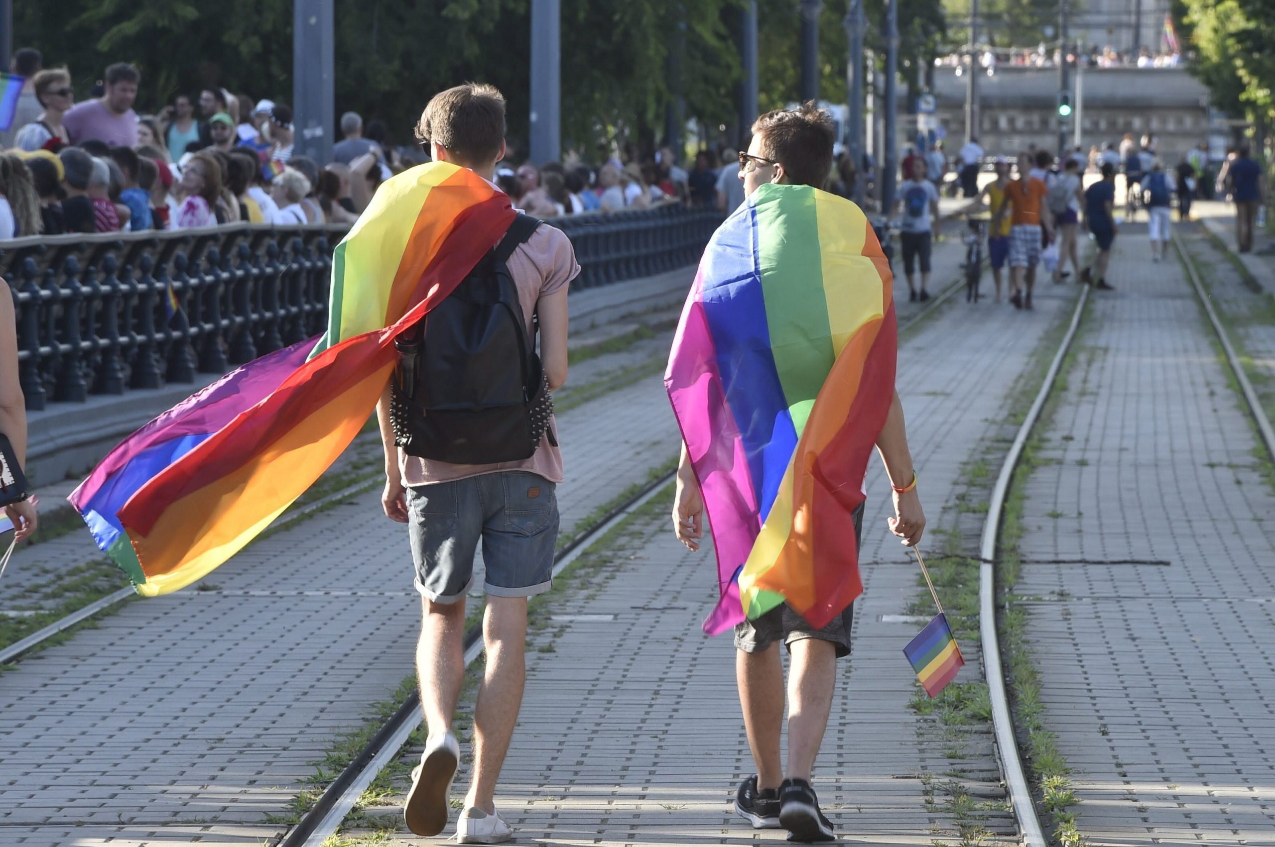 Grupo de trabalho criado para identificar lacunas no apoio à população LGBTI