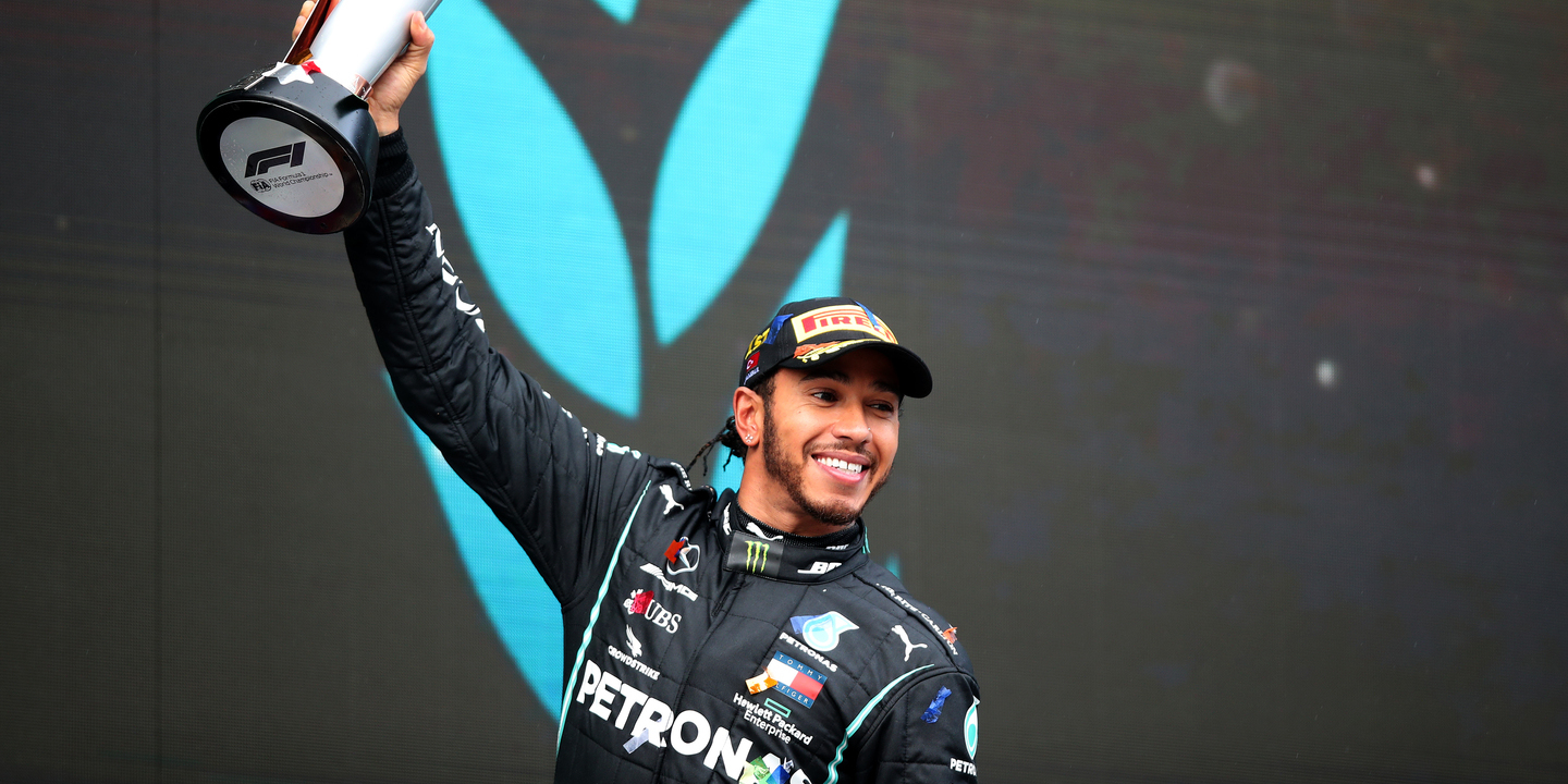Covid-19: Lewis Hamilton com teste positivo
