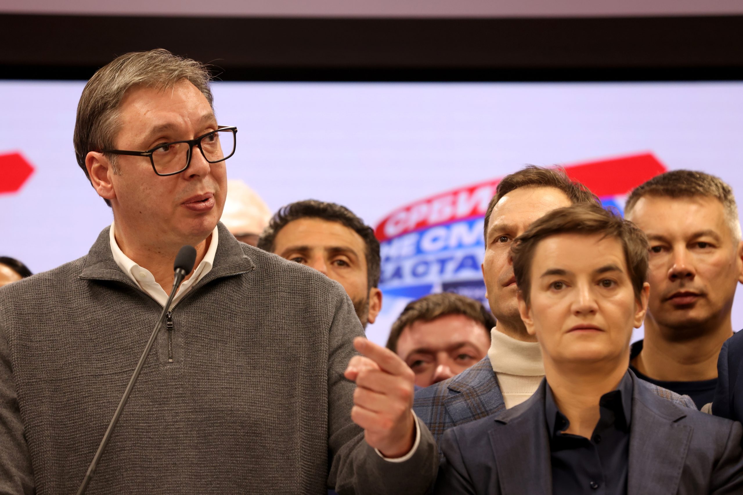 Presidente sérvio rejeita investigação internacional a eleições contestadas