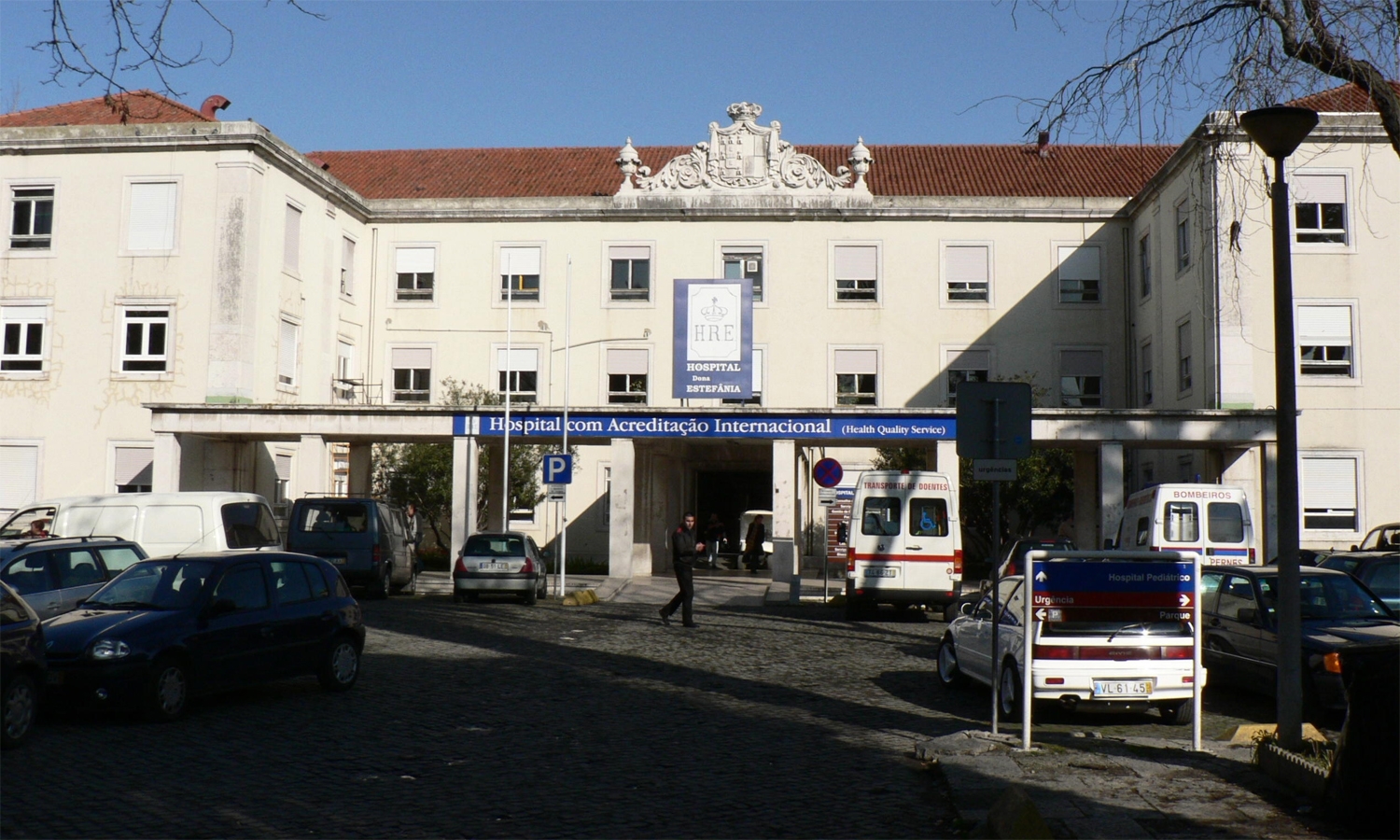 Chefes de equipa de urgência do hospital D. Estefânia demitem-se alegando “quebra do compromisso”