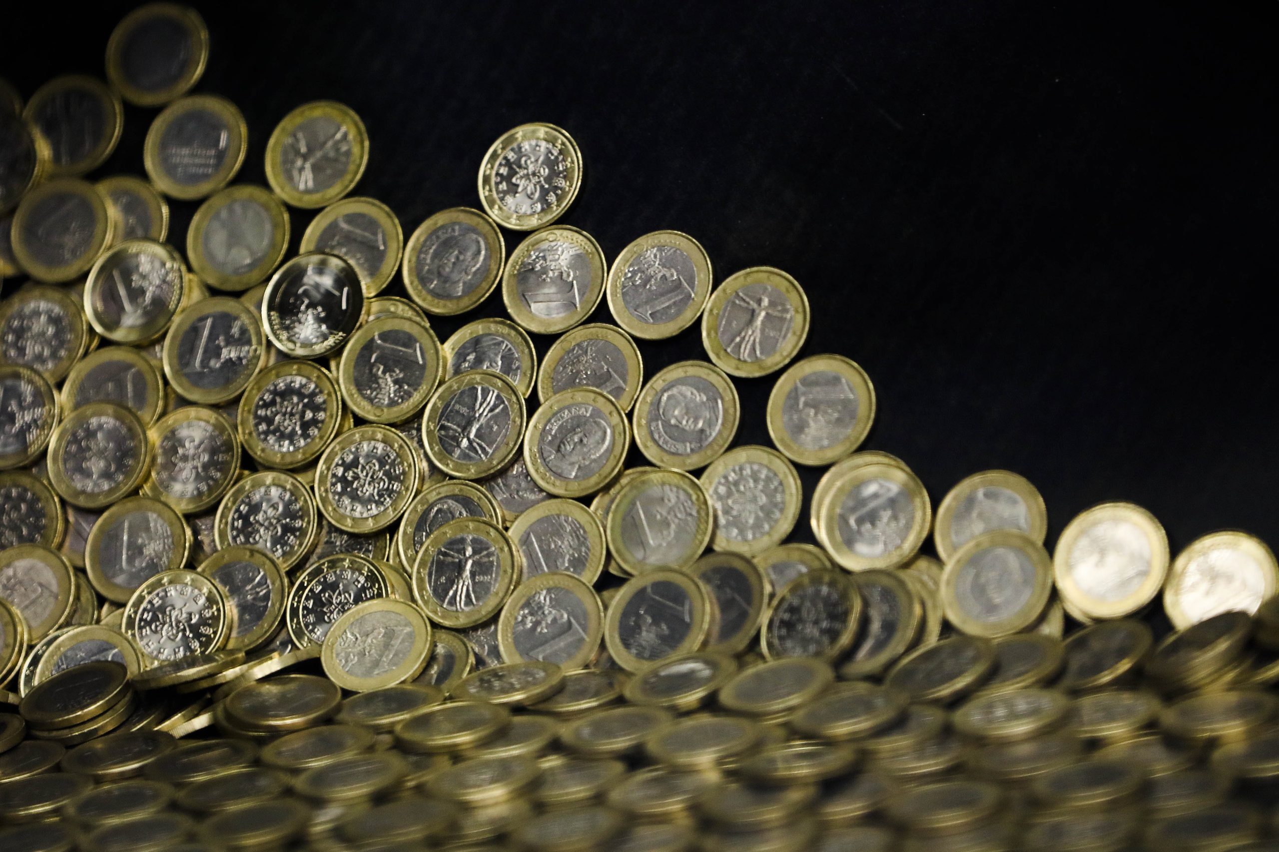 Marcelo vê no crescimento de 2,1% em 2018 “uma notícia razoável” no quadro europeu